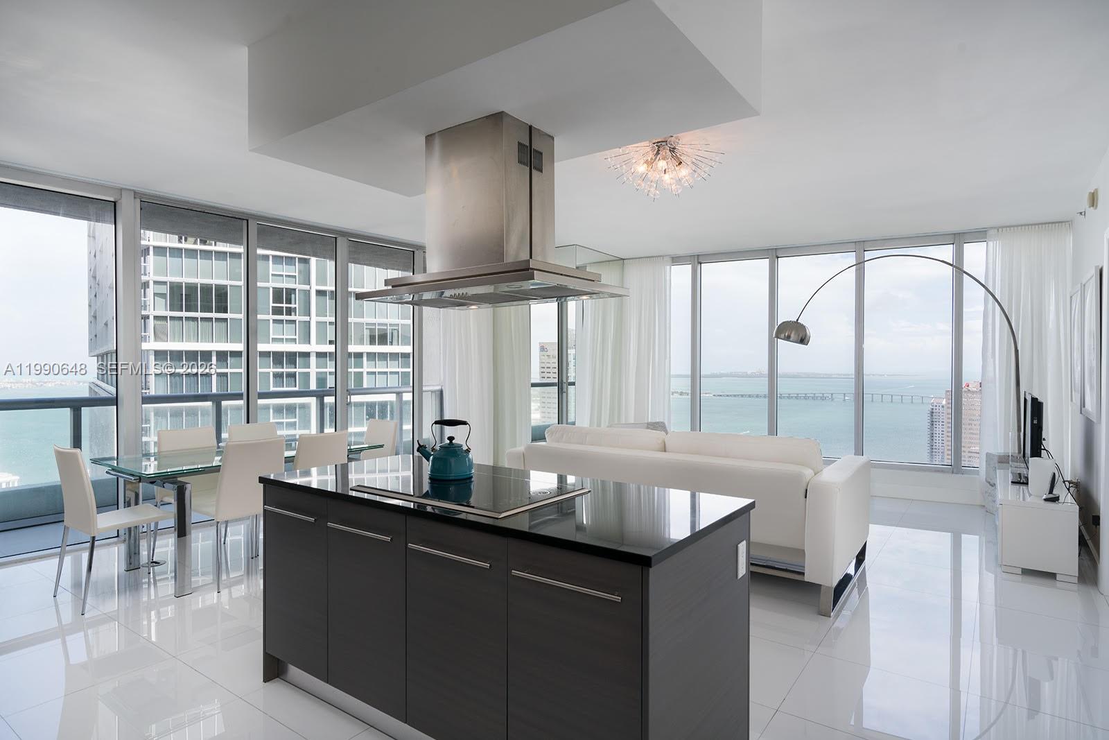 Icon Brickell Condo No 3