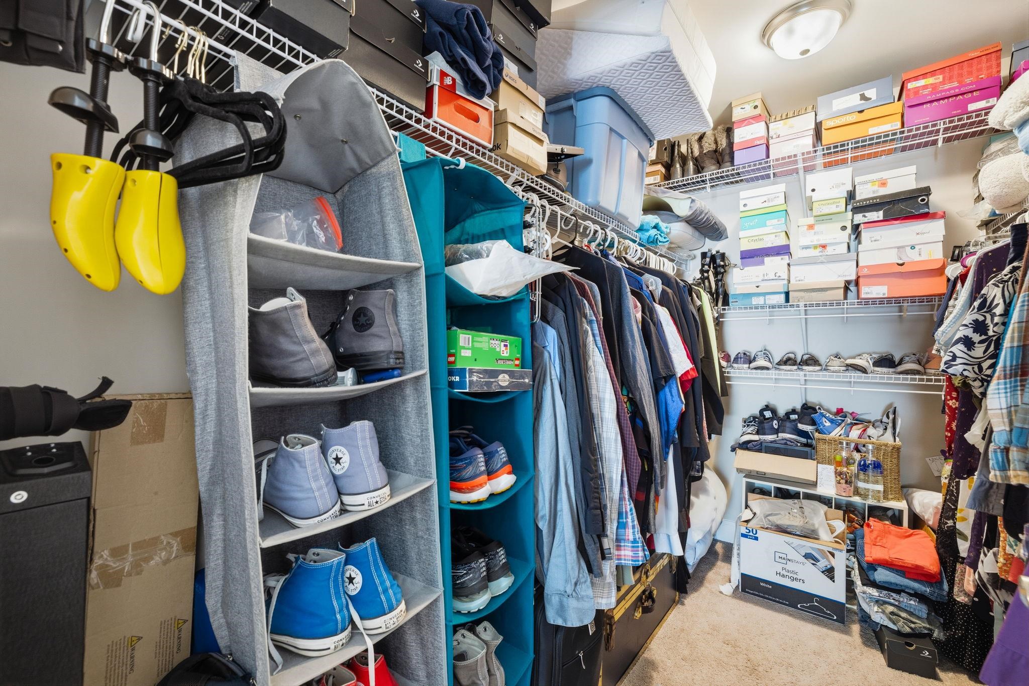 373 Sun Colony Blvd. 