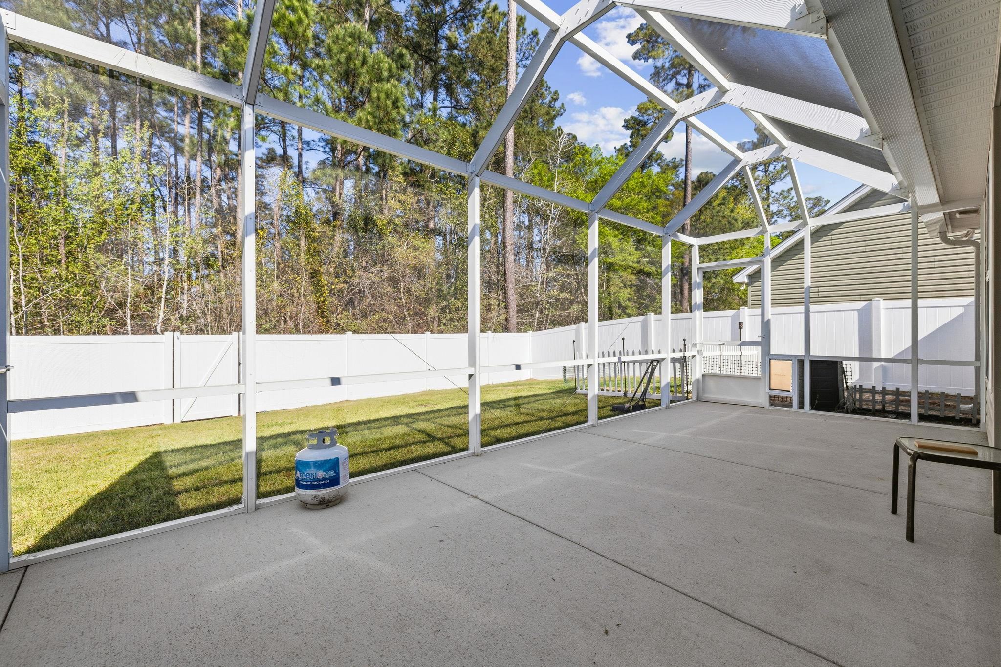 373 Sun Colony Blvd. 