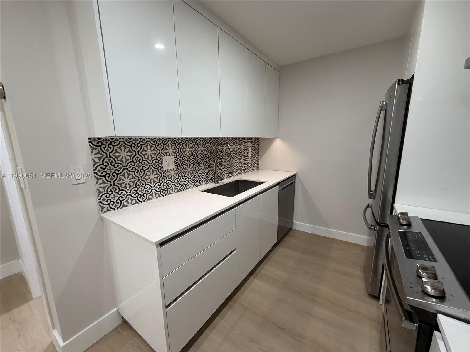Property photo # 8