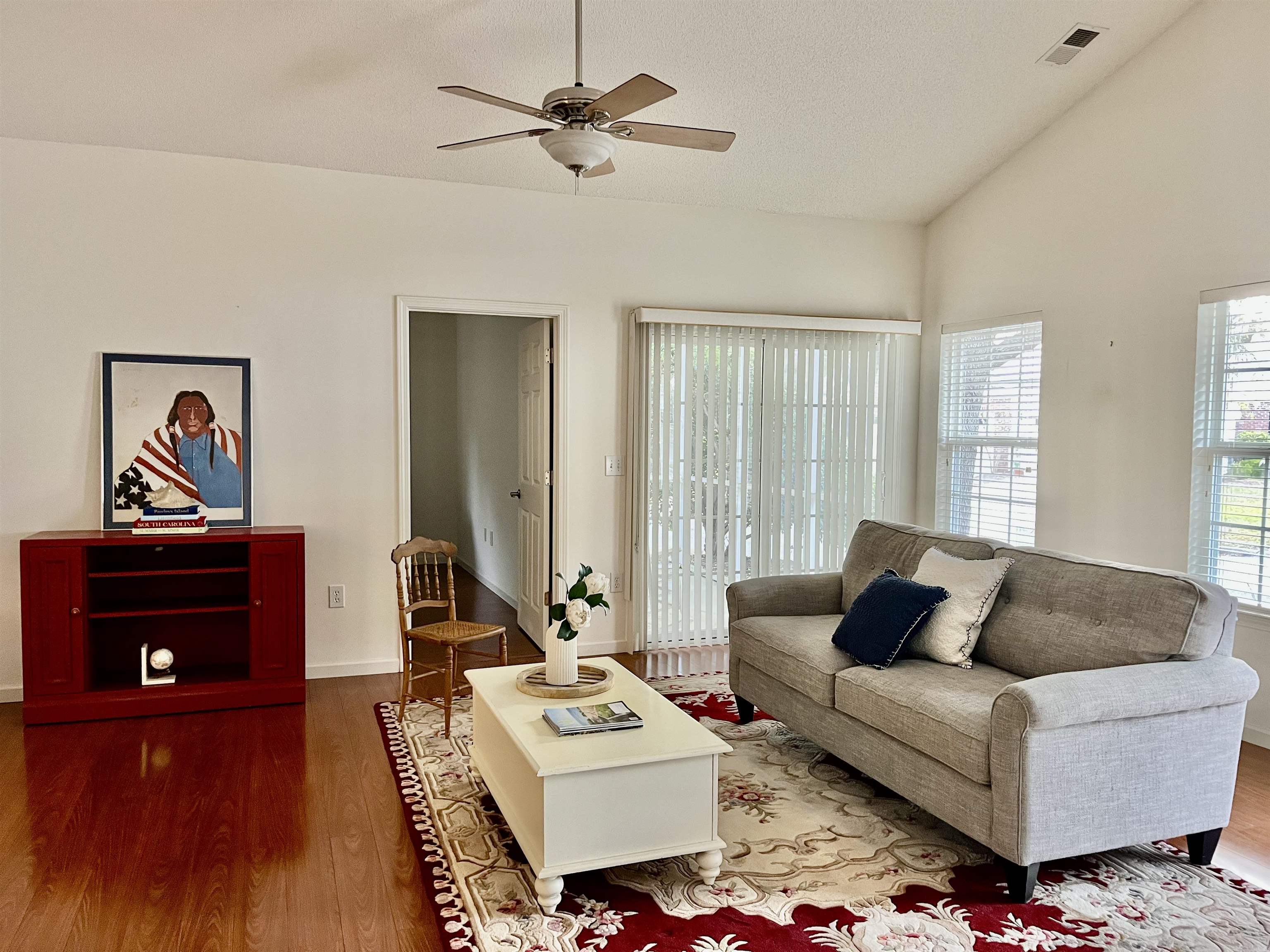 184-2 Red Rose Blvd. 