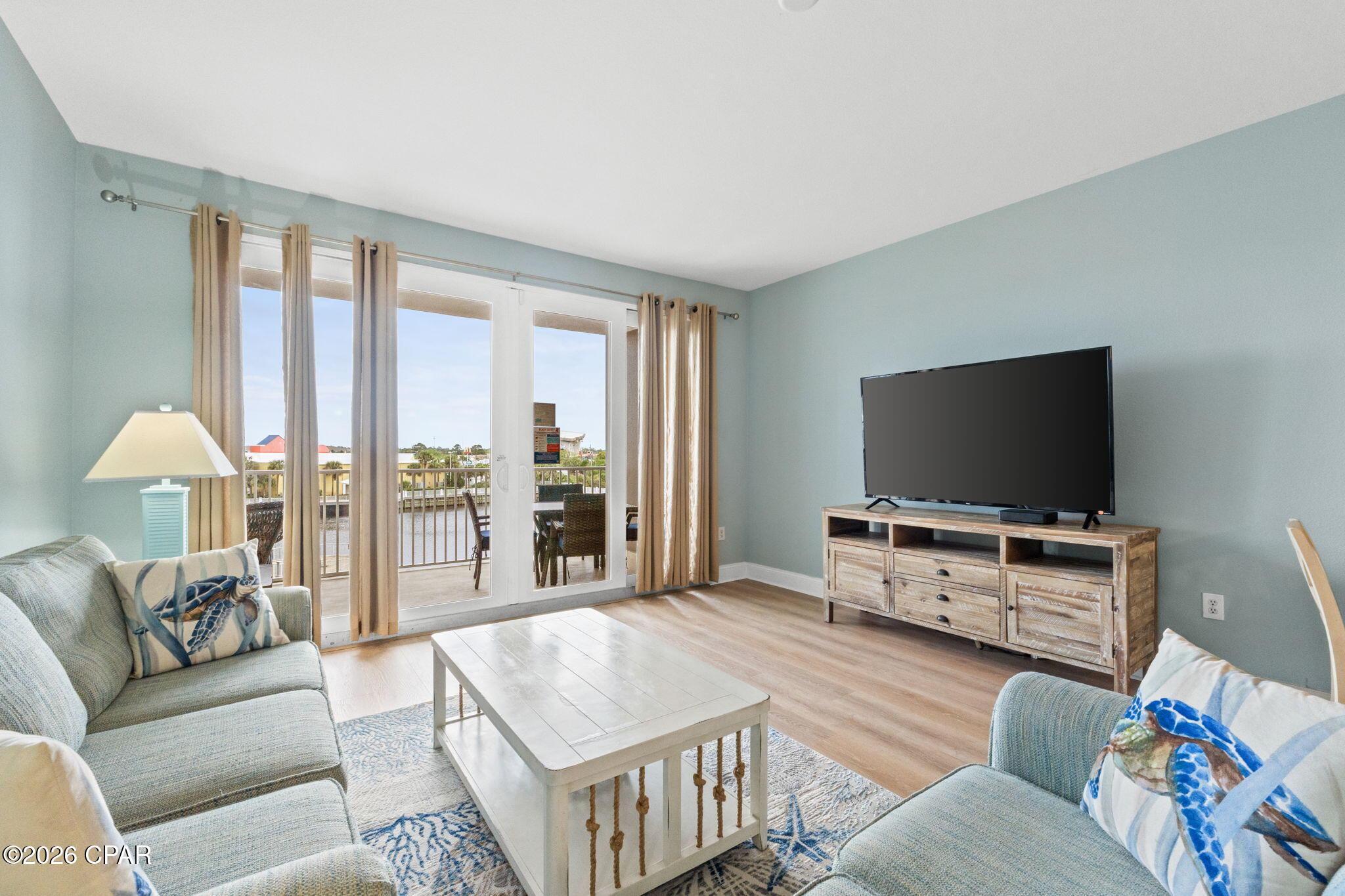 Image 3 For 9860 Thomas Drive 226