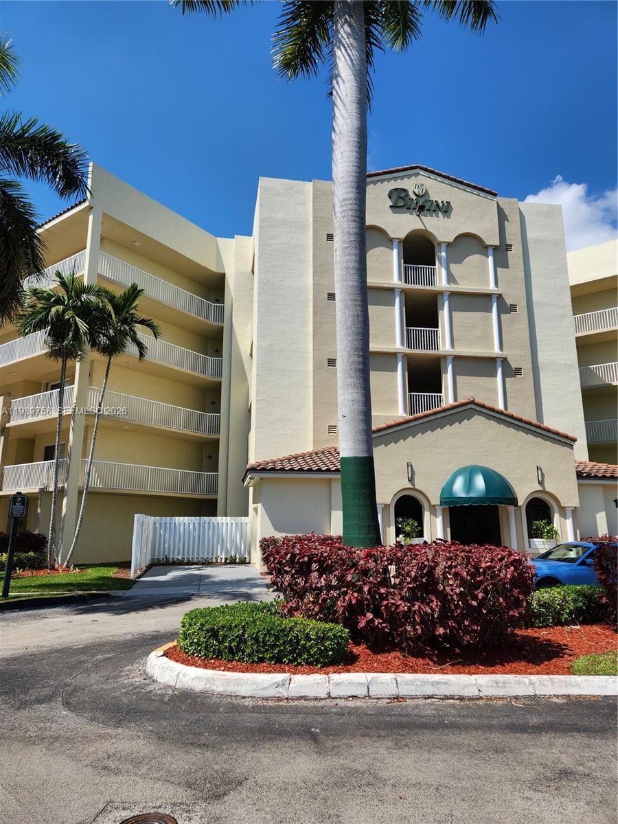 10710 66th St Unit 402, Doral, Florida 33178