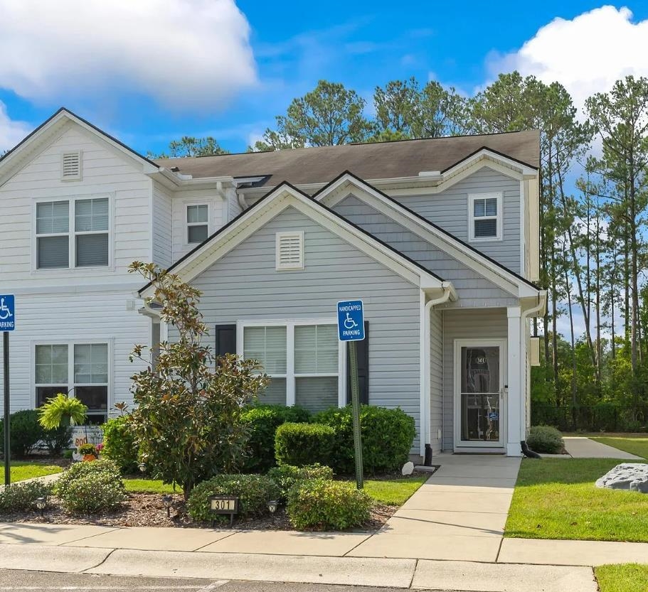 301 Castle Dr. Myrtle Beach, SC 29579