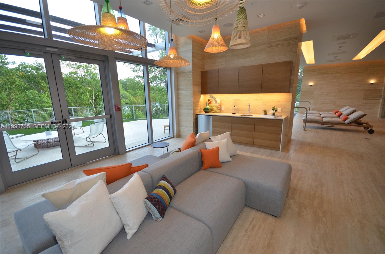 Property photo # 9