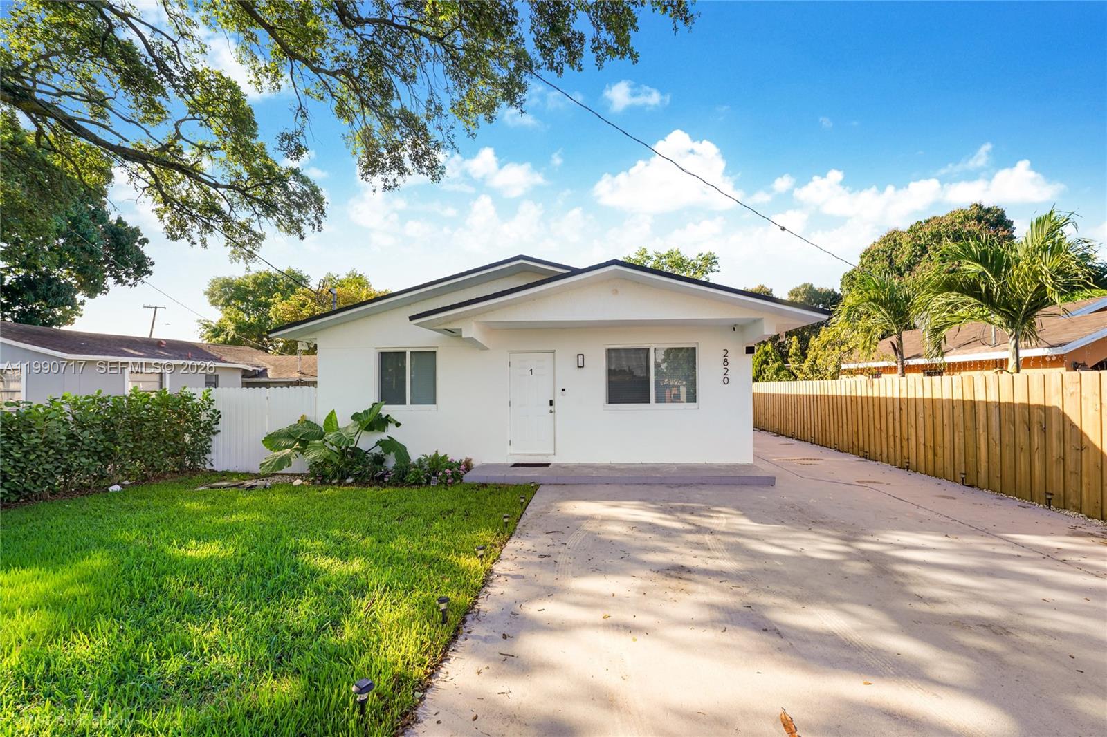 Amd Pl Of The Tropics