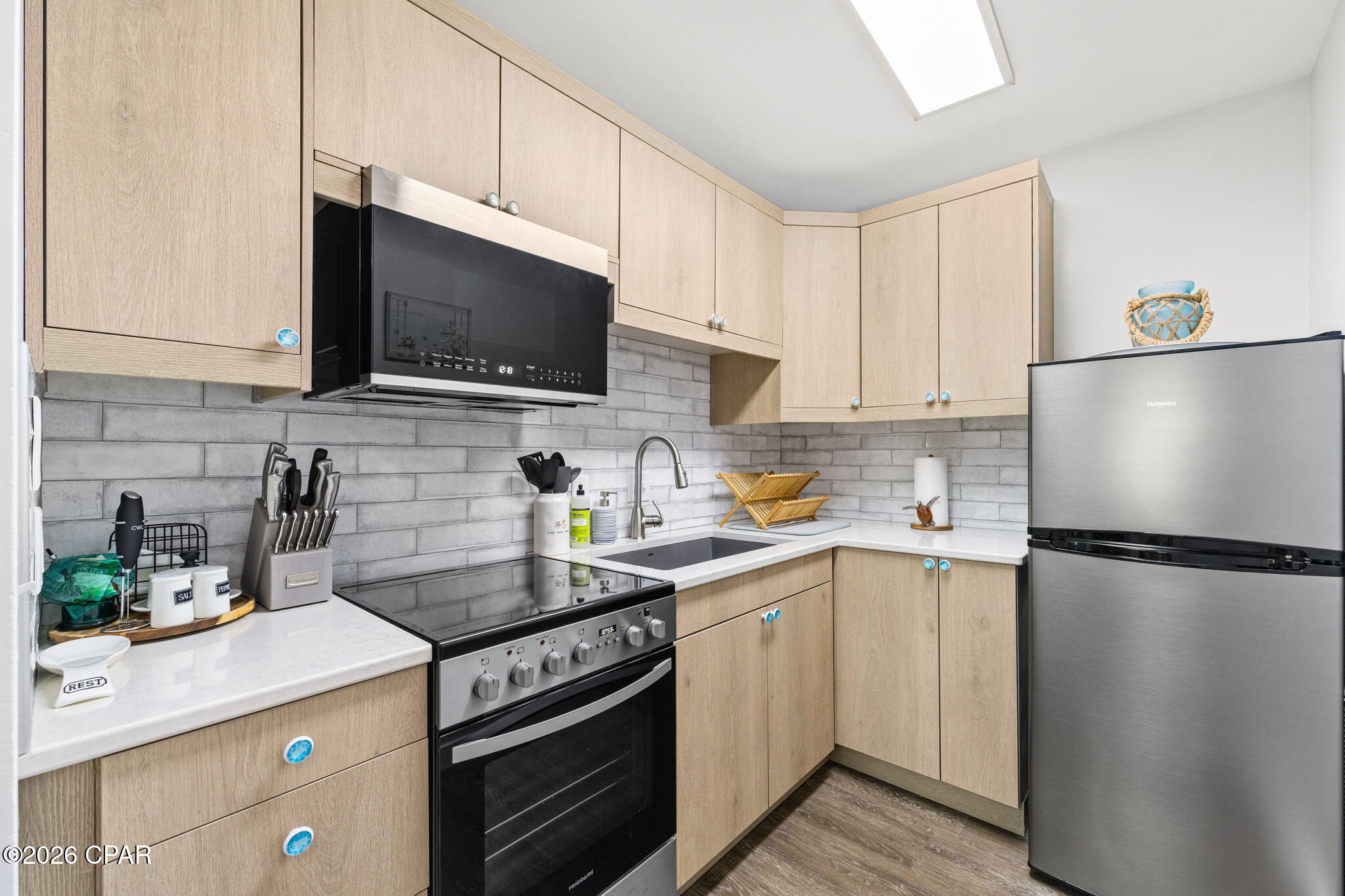 Image 8 For 17462 Front Beach Road 39a