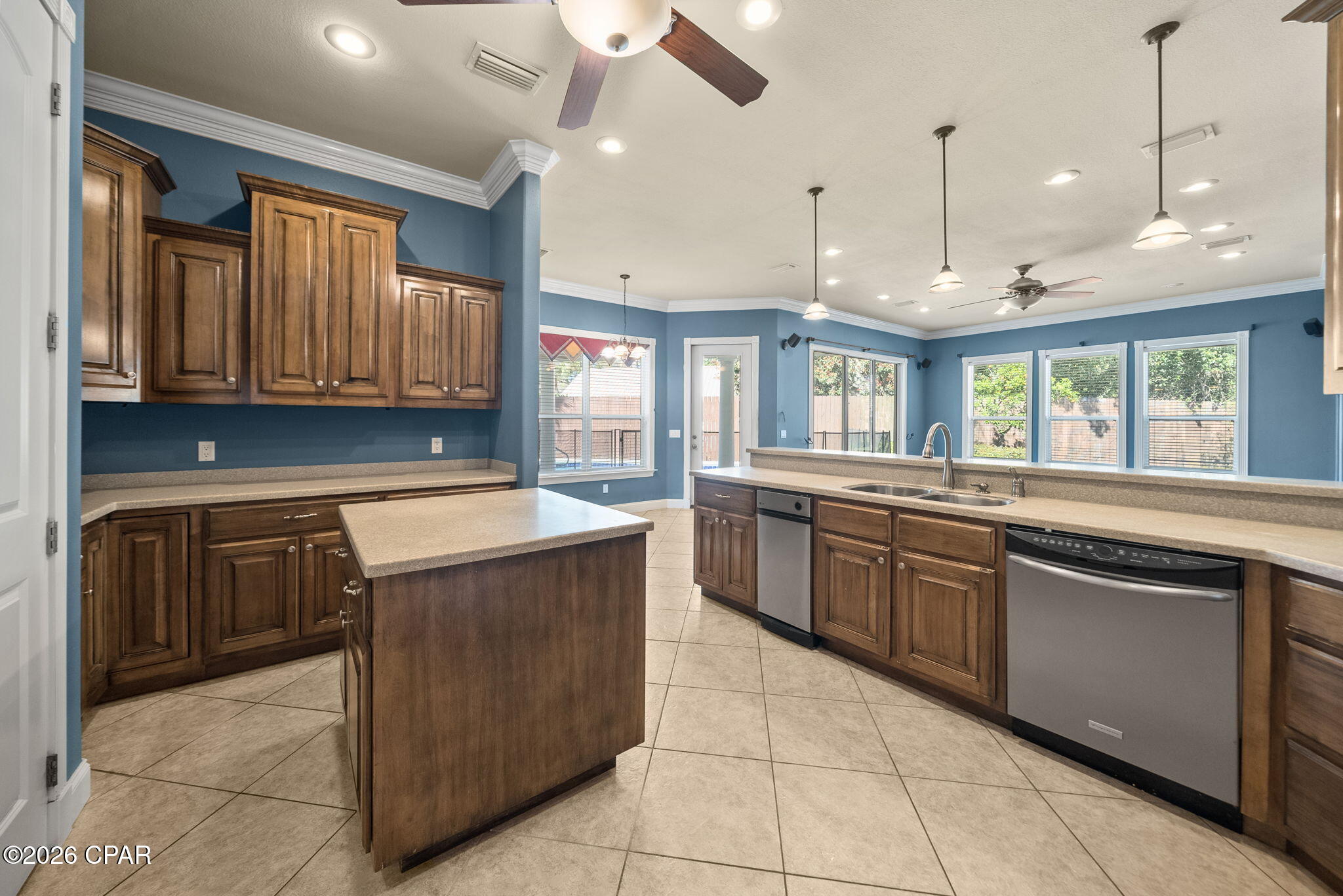 Image 11 For 8236 Grand Bay Boulevard