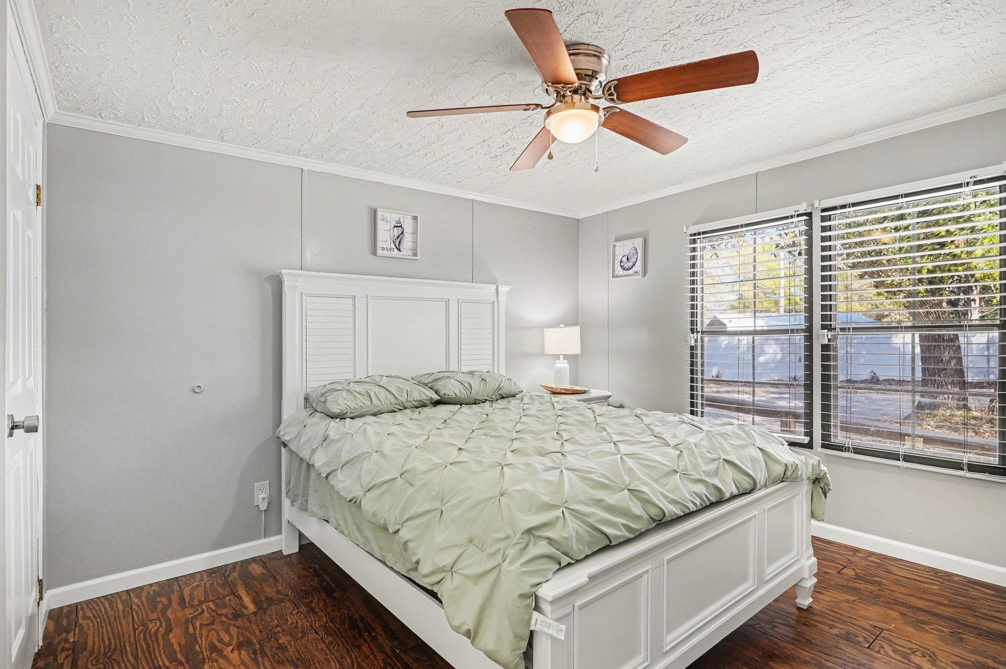 784 Lewis Ln. 