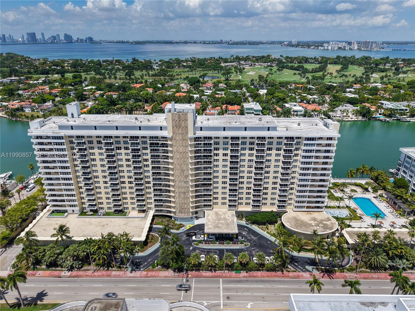 5600 Condo