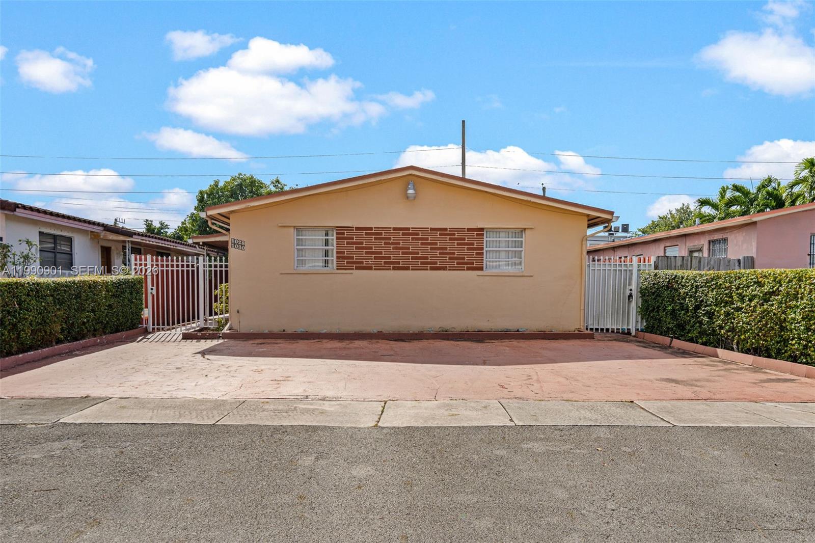 Property photo # 0