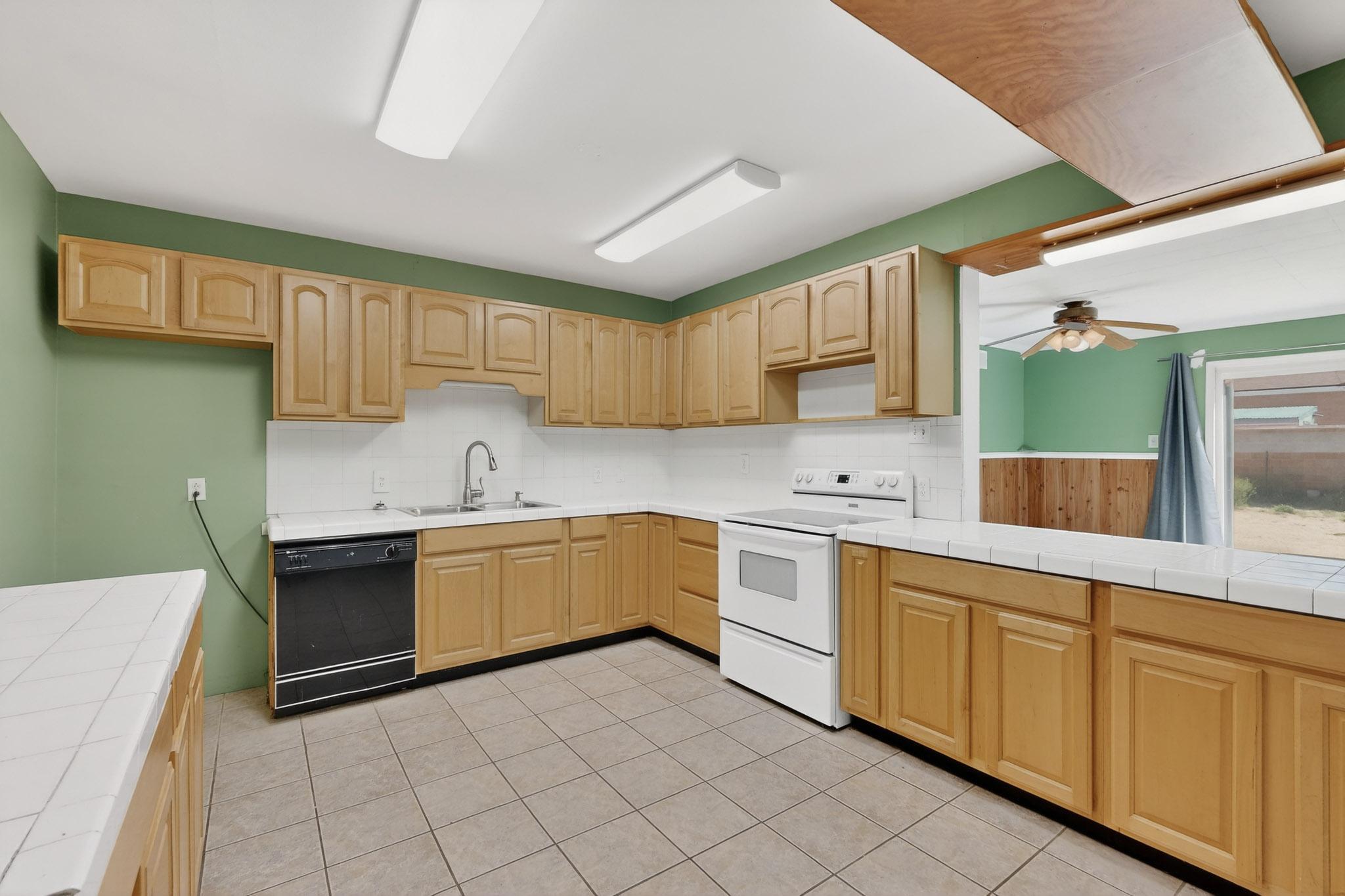 2328 WYOMING BOULEVARD NE, ALBUQUERQUE, NM 87112  Photo 19