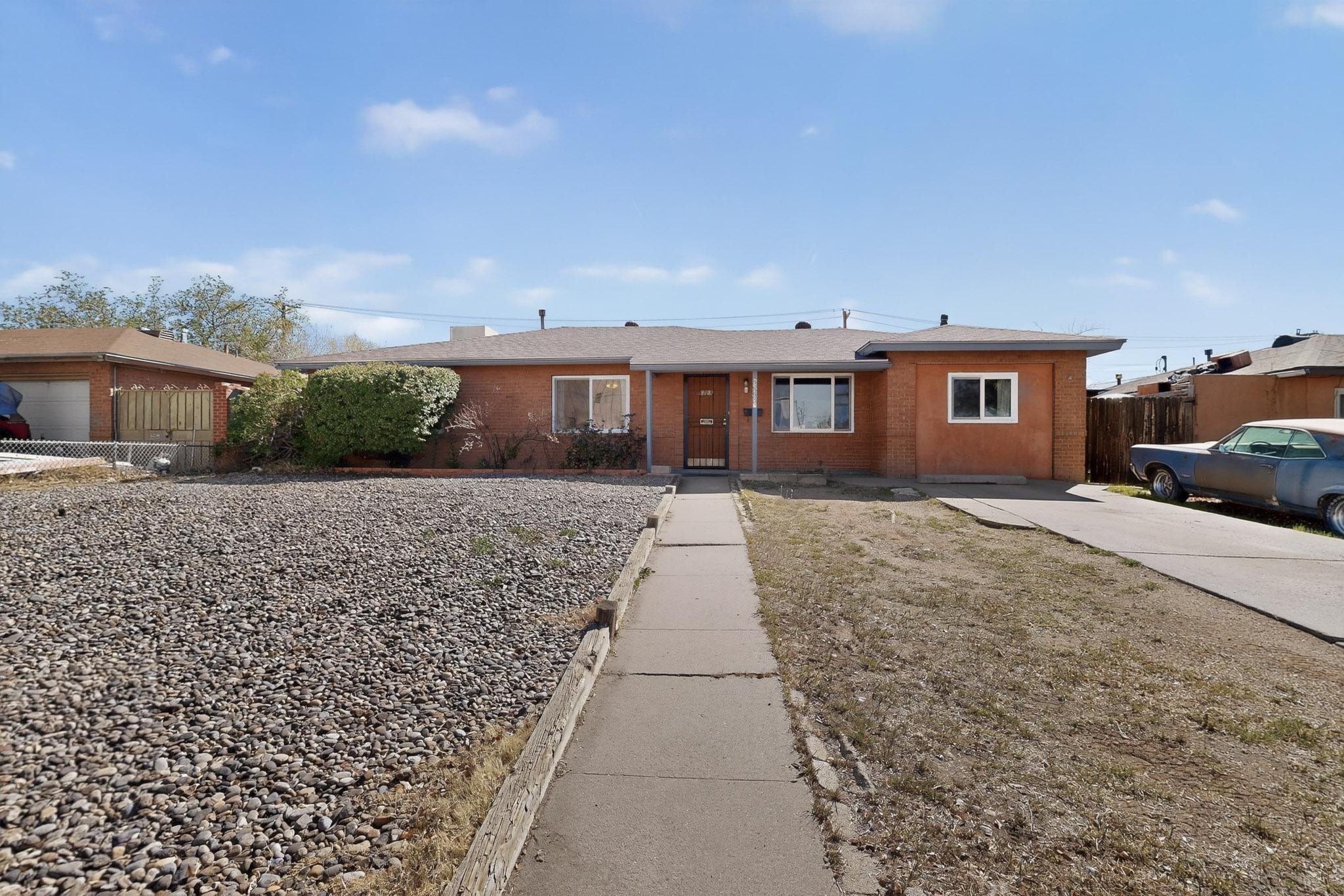 2328 WYOMING BOULEVARD NE, ALBUQUERQUE, NM 87112  Photo 2