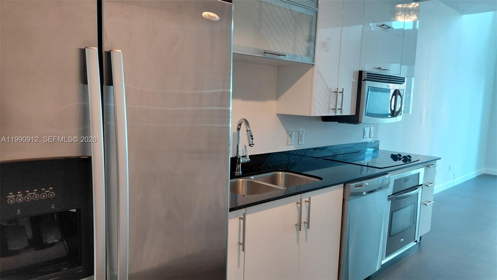 Property photo # 4