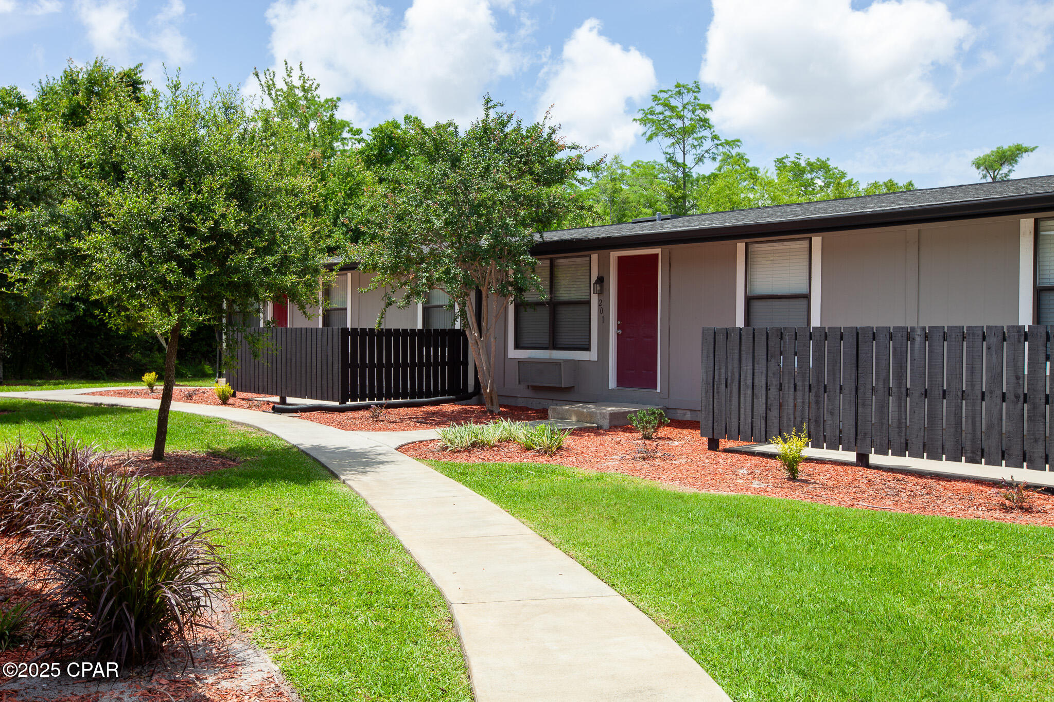 Image 10 For 425 19th Street