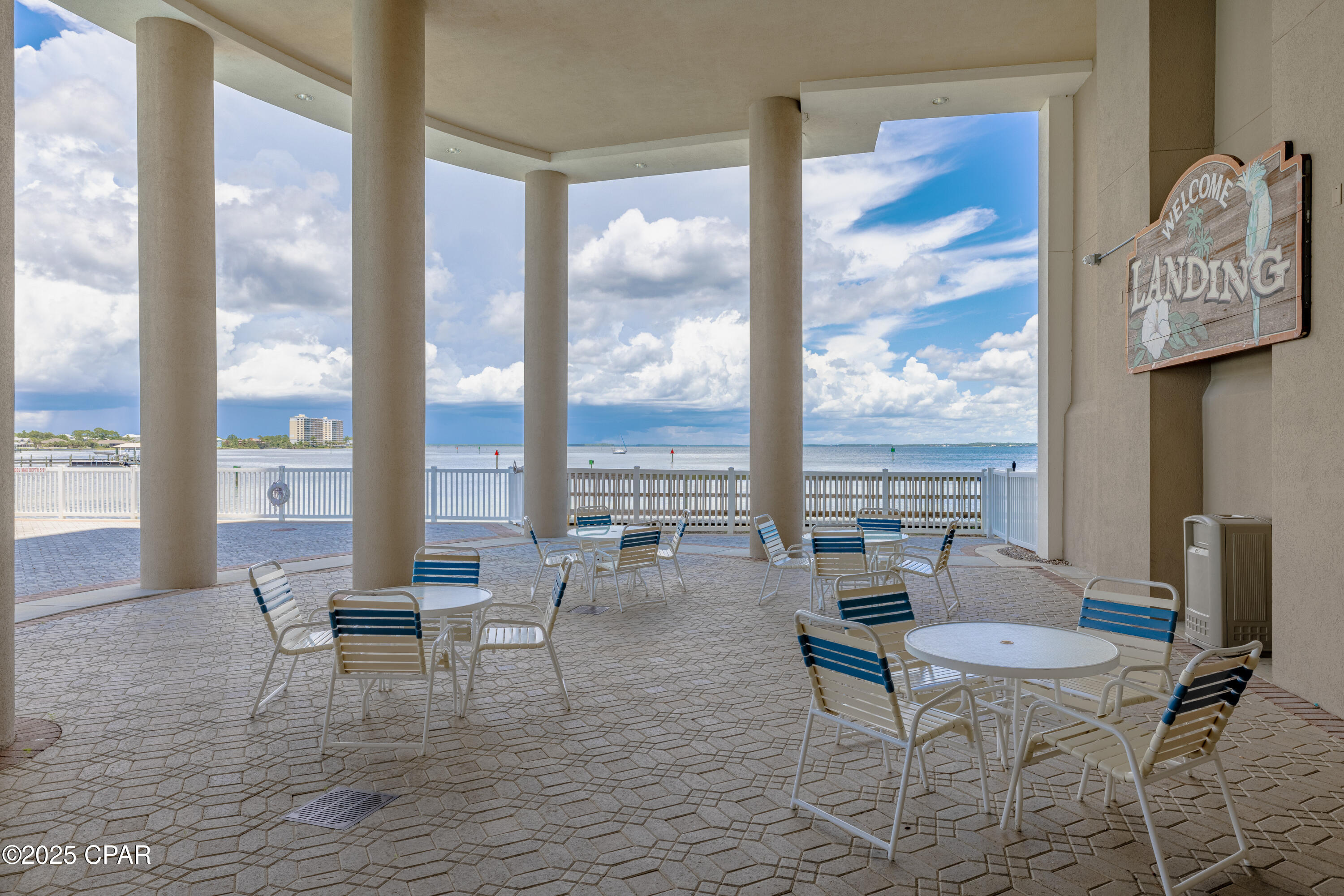 Image 14 For 6422 Highway 98  1006