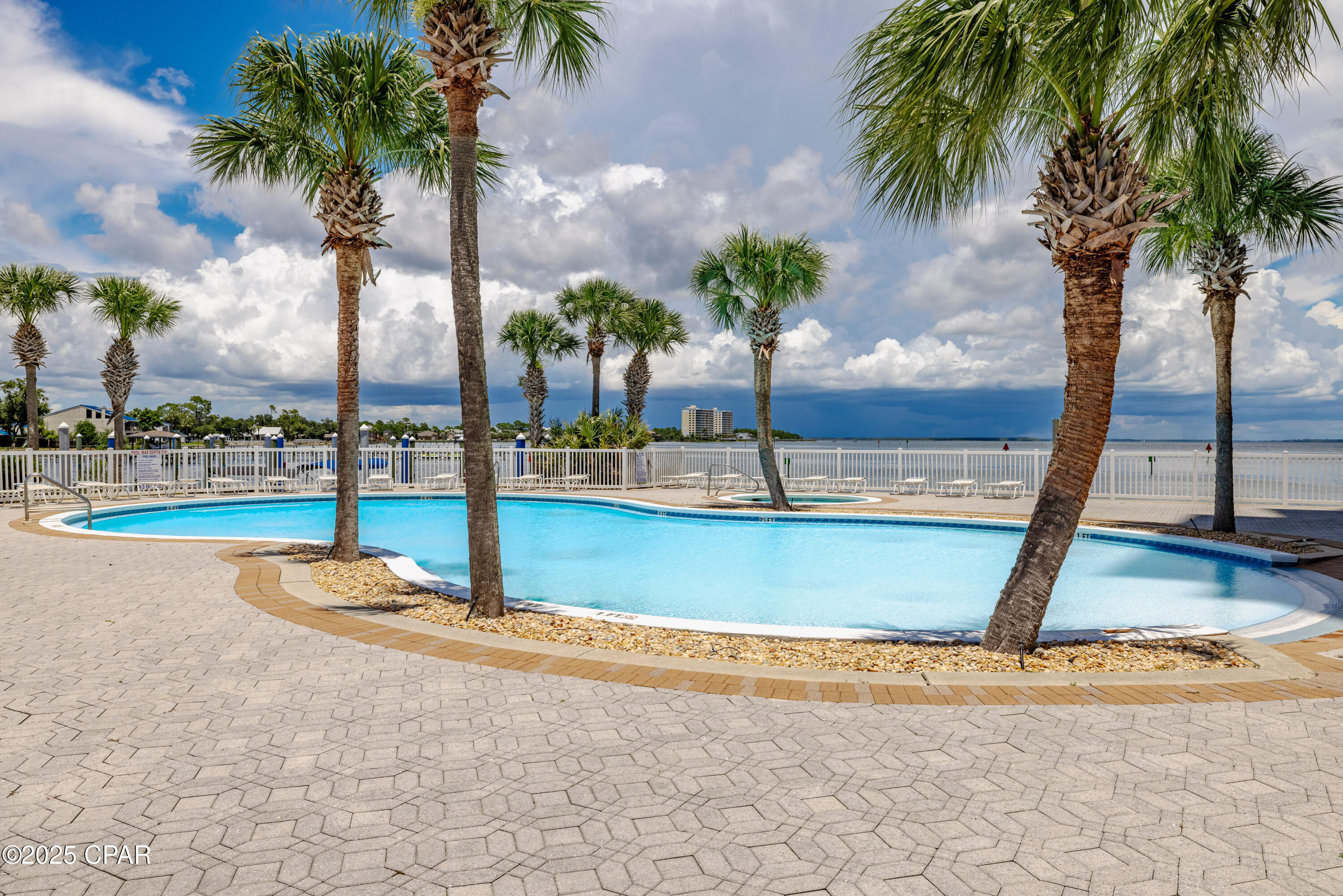 Image 59 For 6422 Highway 98  1006