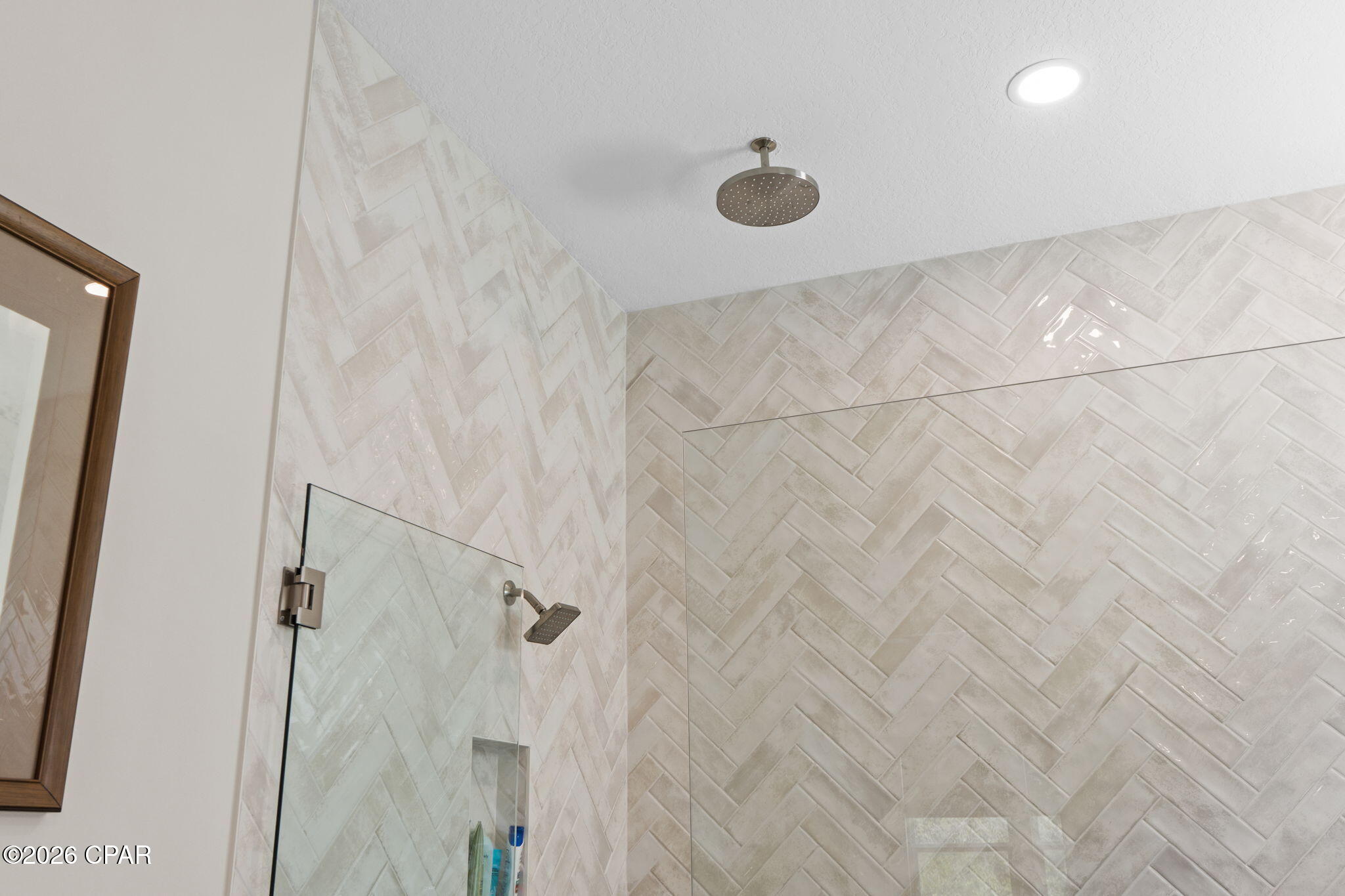 Image 33 For 917 Camp Fire Circle