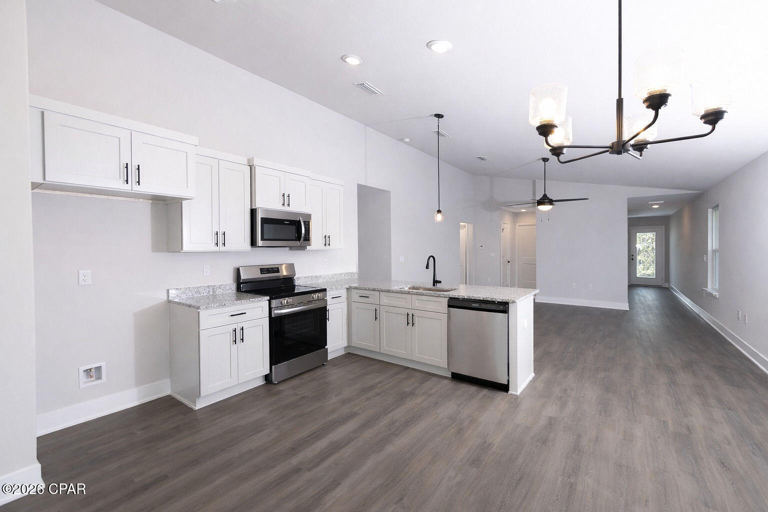 Listing photo id 10 for 7126 Fox Meadow Drive