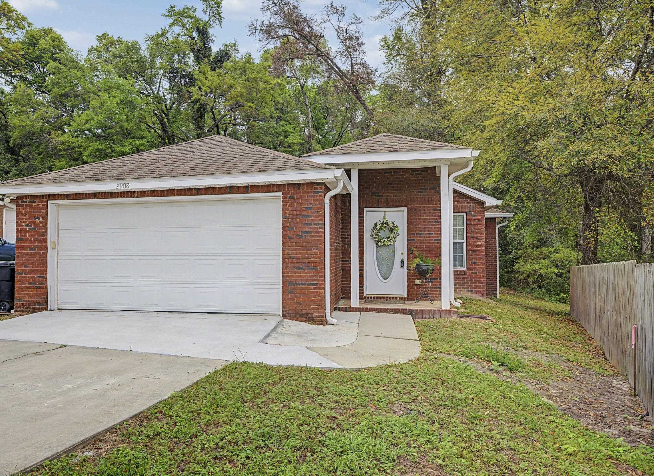 2908  Briar Court , Tallahassee, FL, 32308