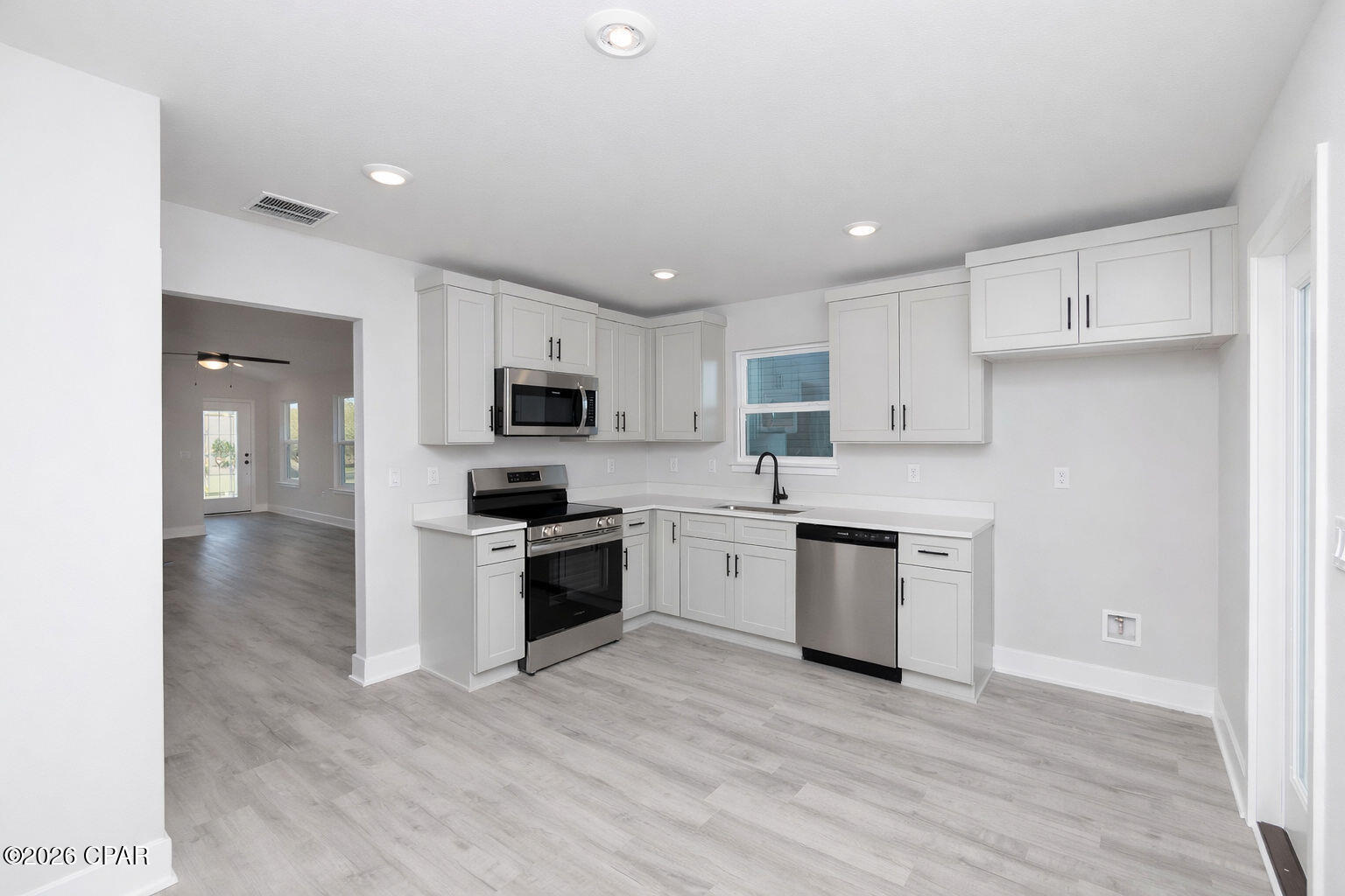 Image 7 For 7165 Fox Meadow Drive