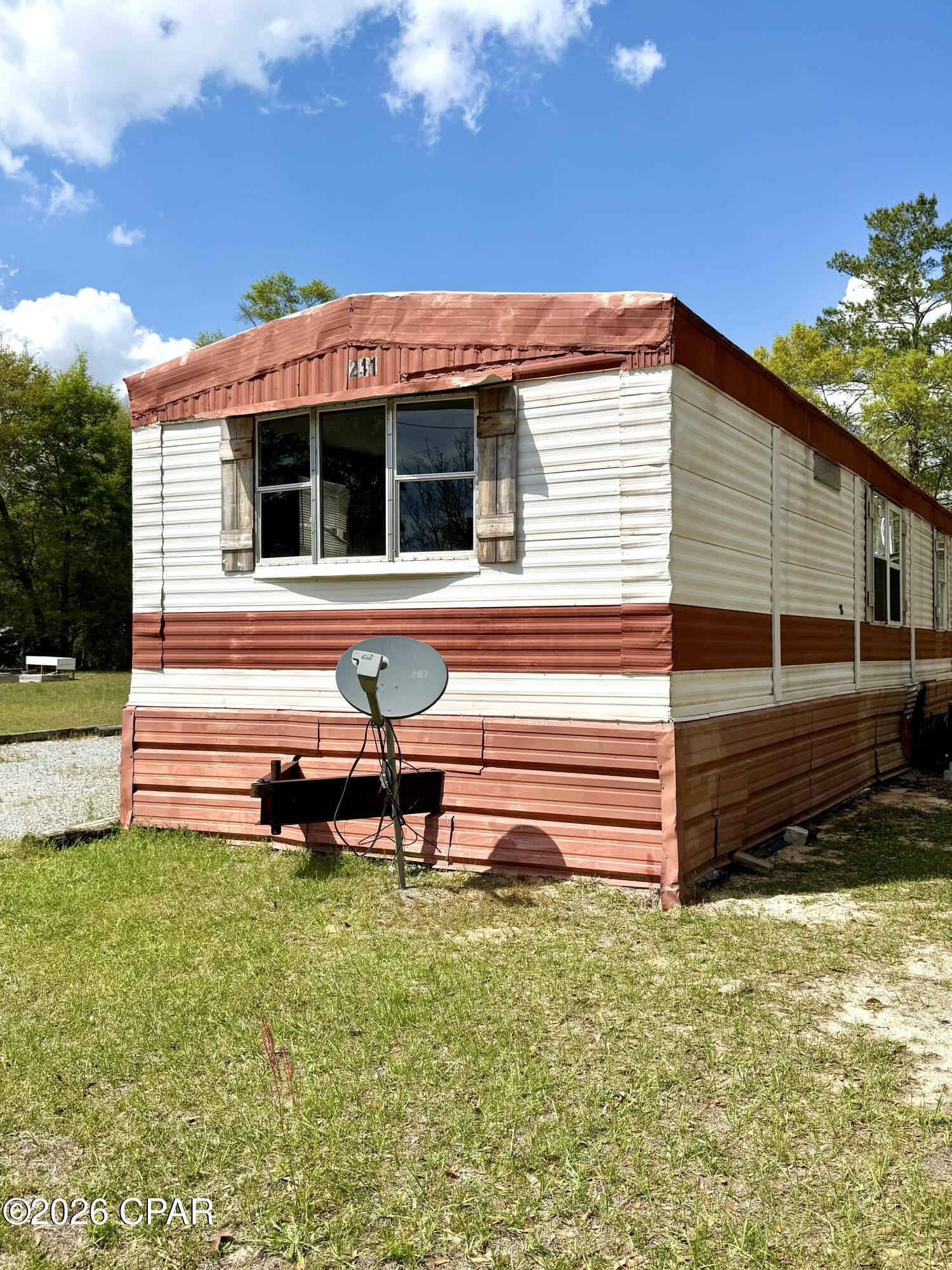 Image 21 For 241 Leonardo Lane