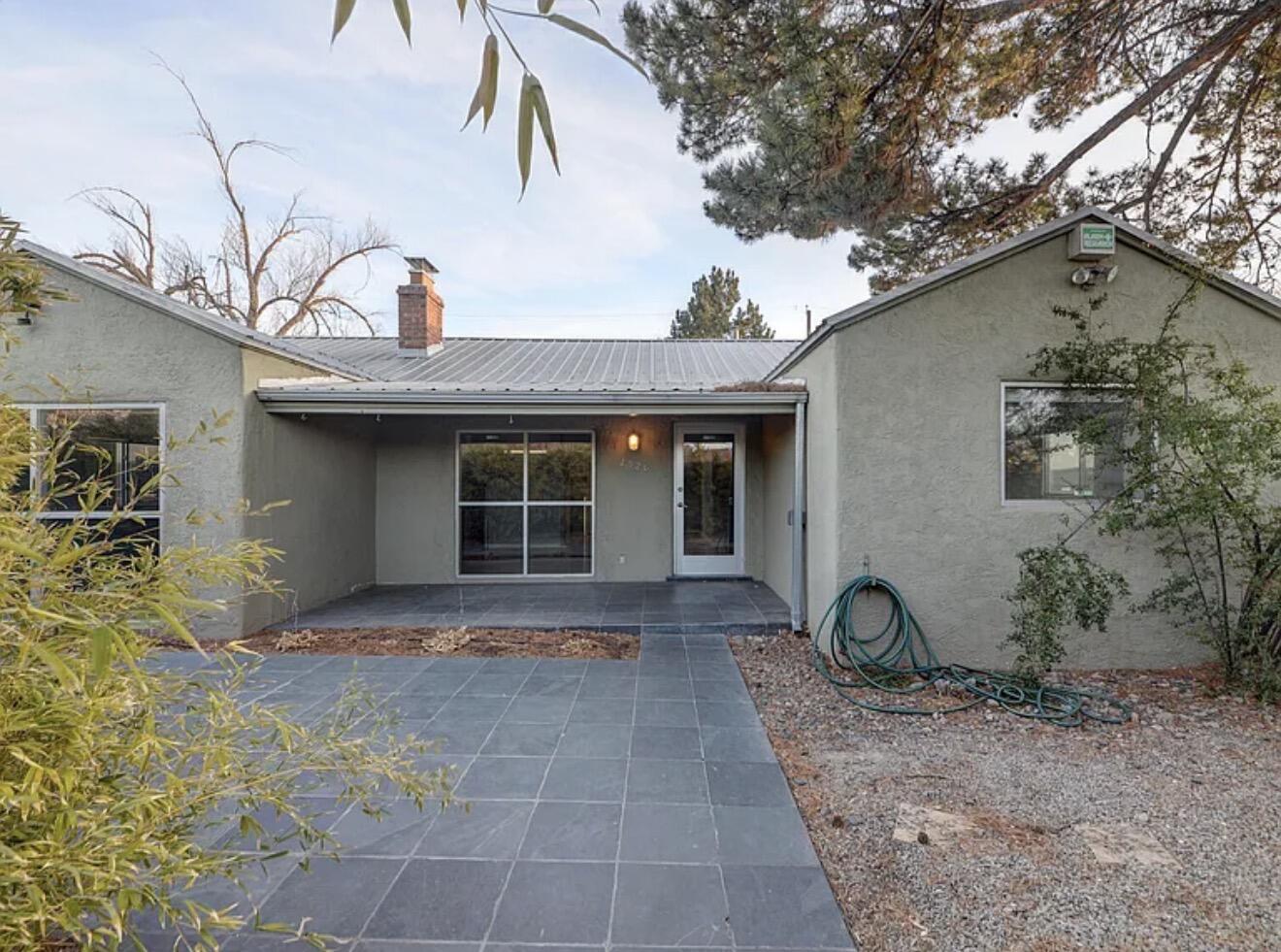 Homes for sale in Albuquerque, NM | 2920 Santa Clara Ave Se, Albuquerque, NM 87106 | MLS# 1100734