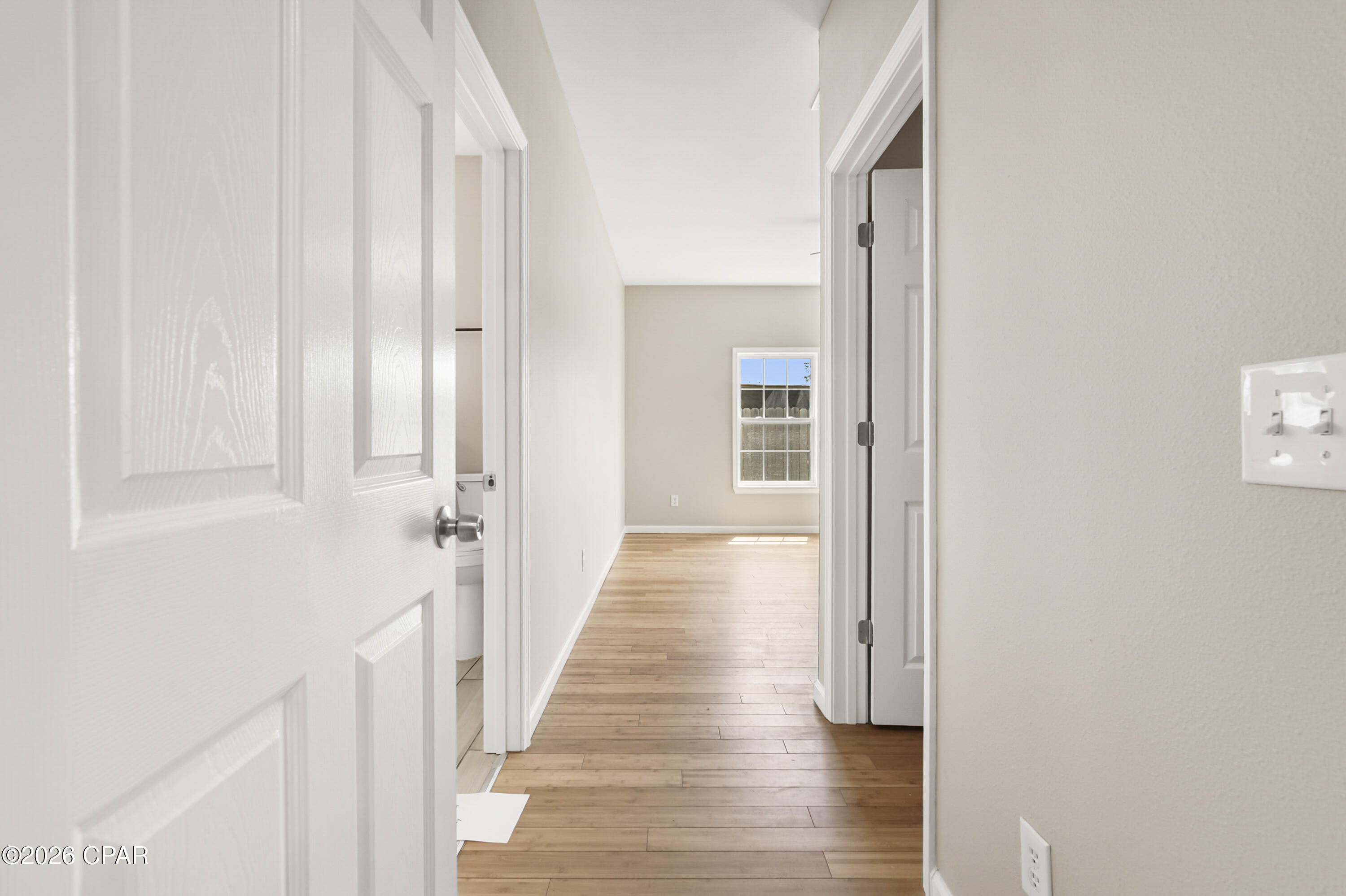 Image 12 For 403 East Avenue