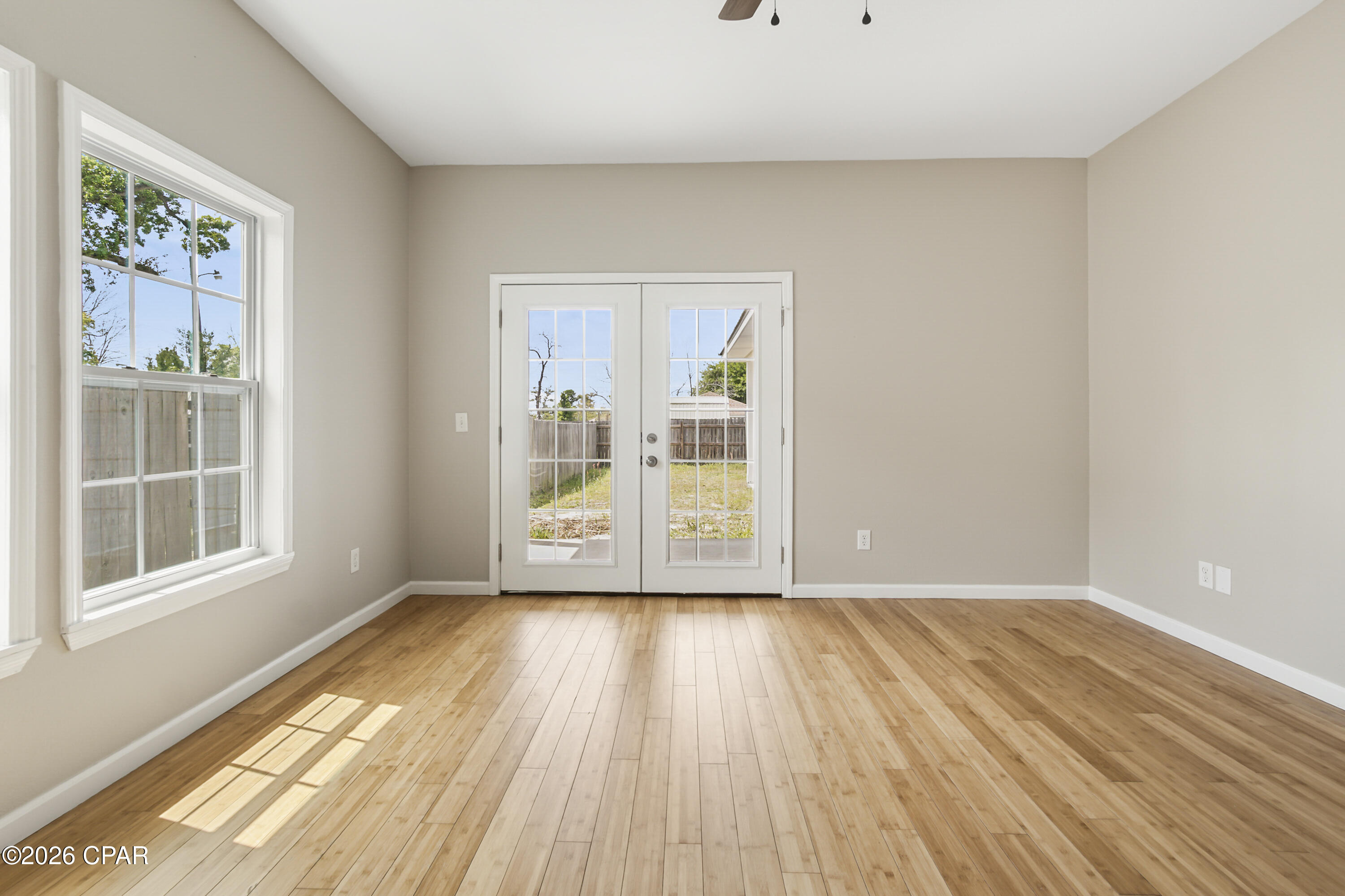 Image 14 For 403 East Avenue