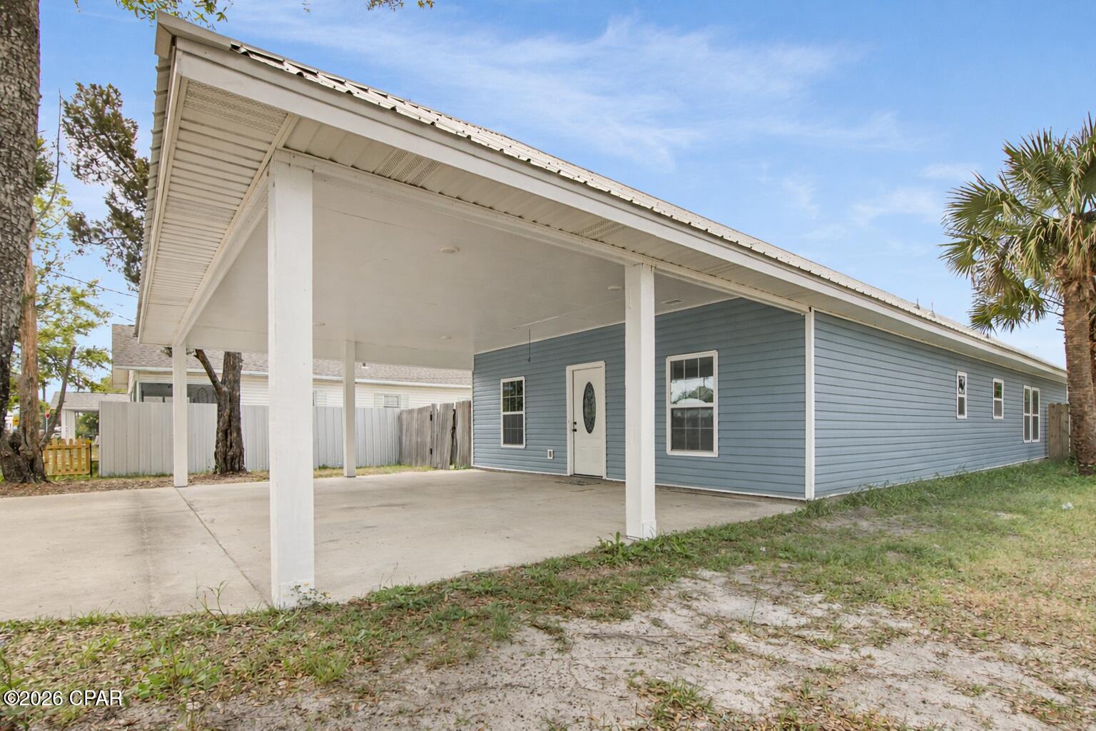 Image 2 For 403 East Avenue