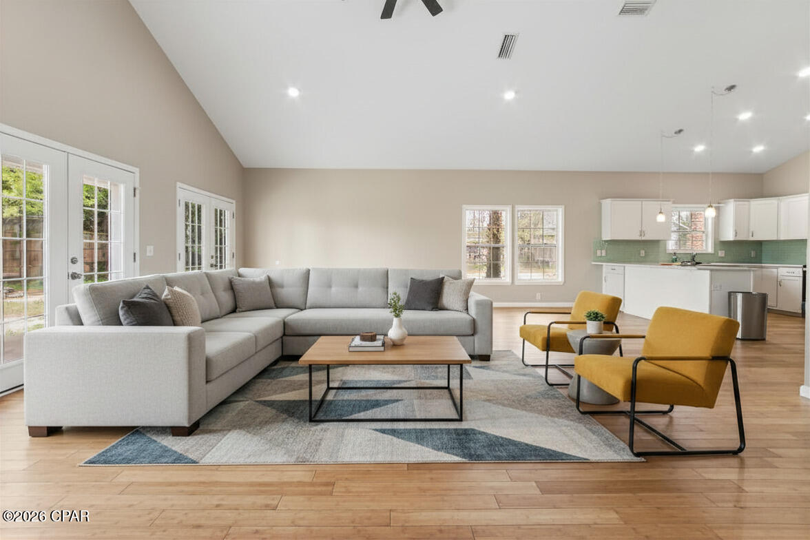 Image 27 For 403 East Avenue