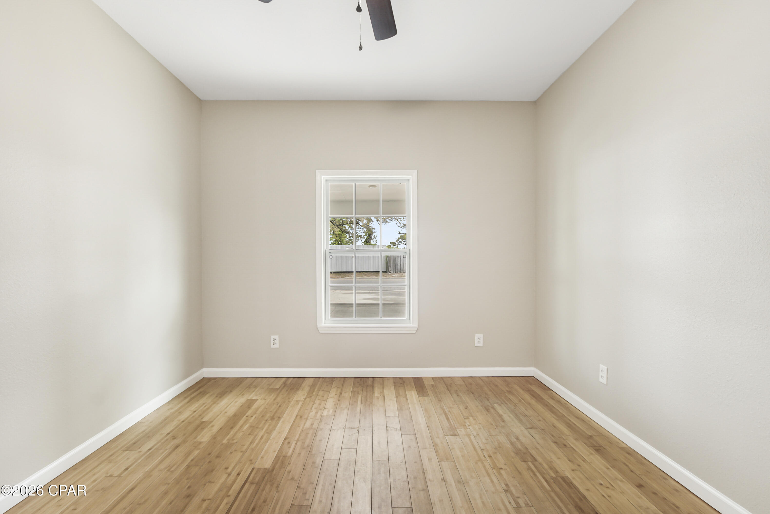 Image 5 For 403 East Avenue