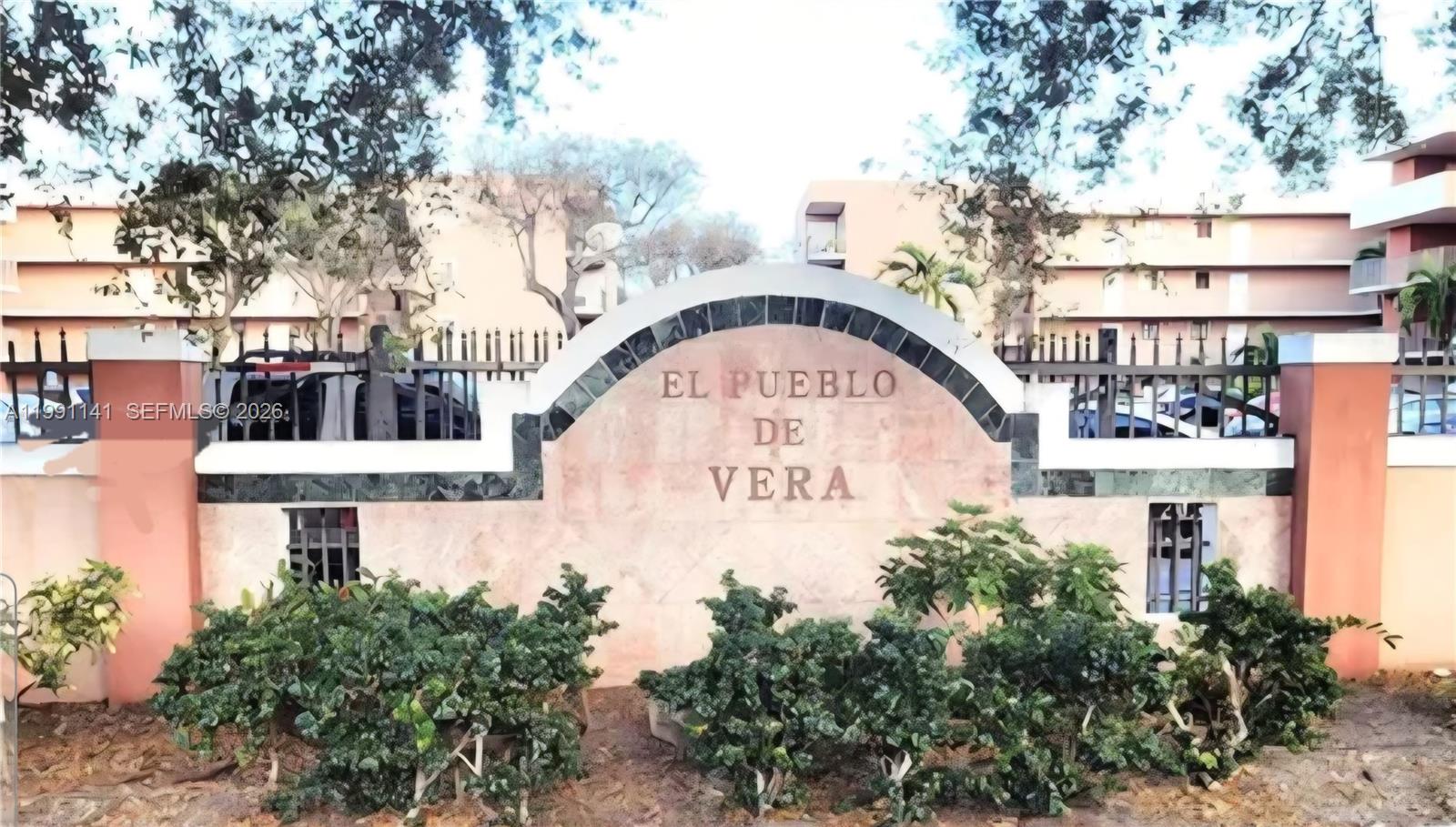 El Pueblo De Vera Condo