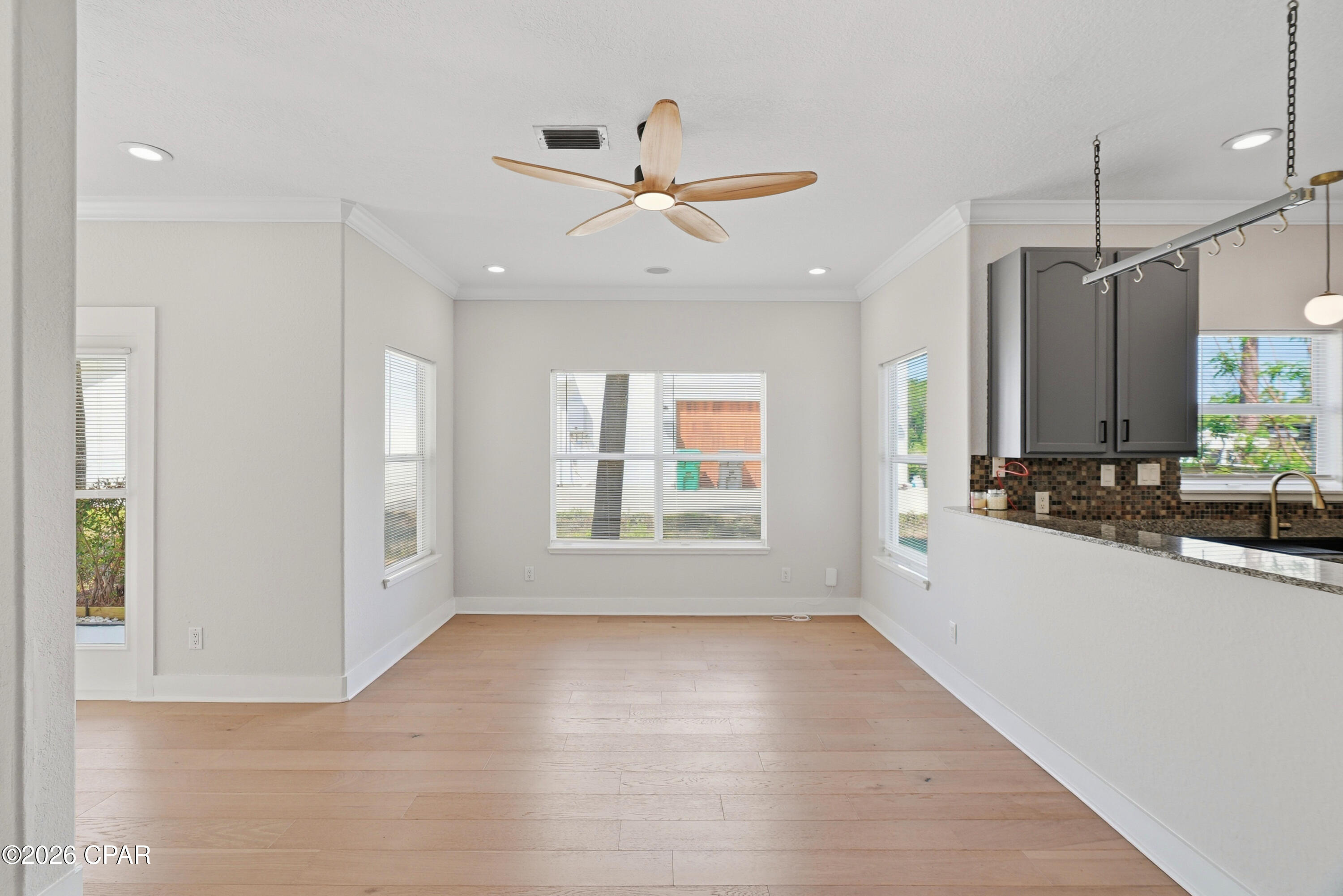 Image 13 For 305 Peachtree Circle