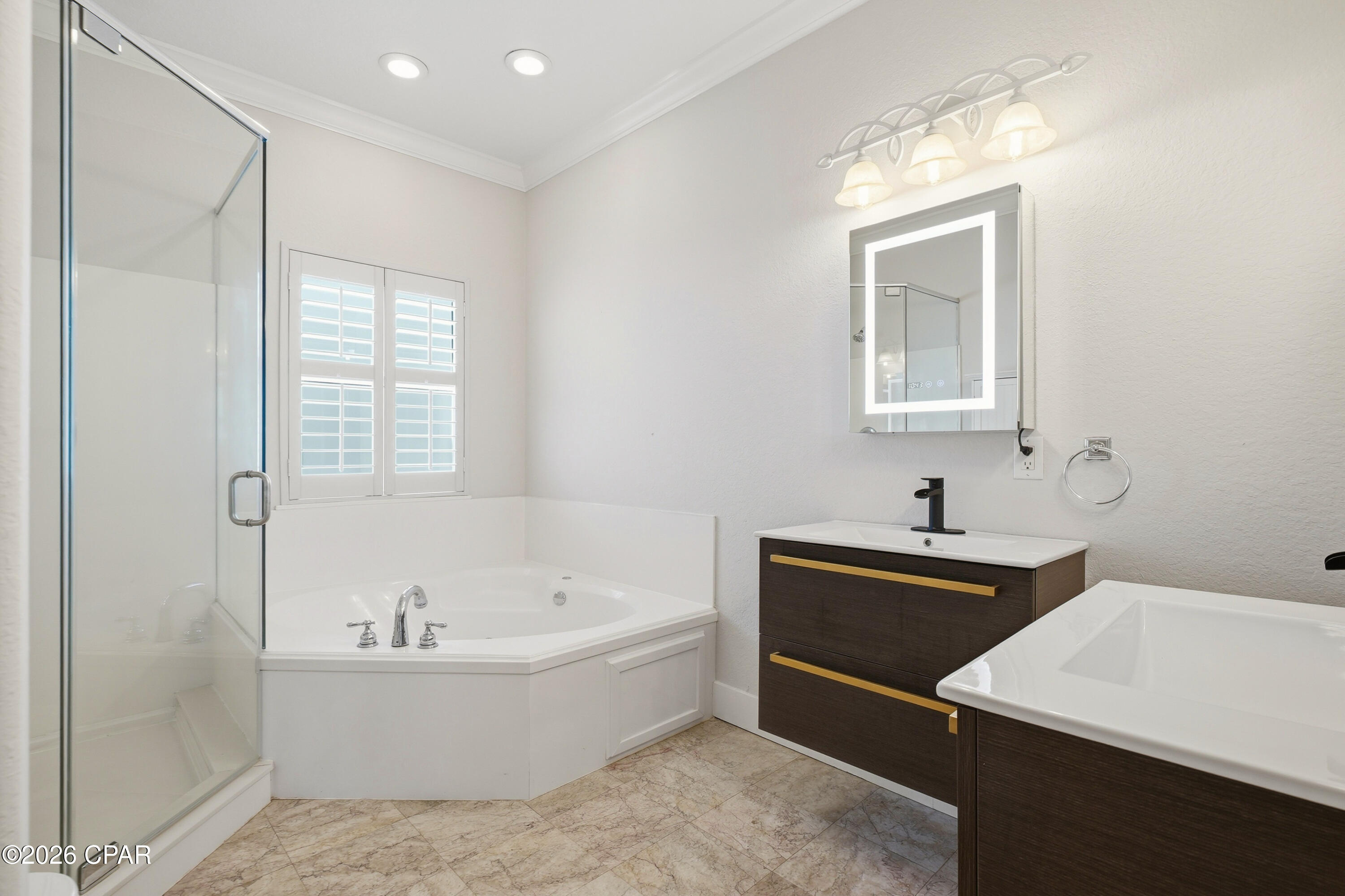 Image 20 For 305 Peachtree Circle