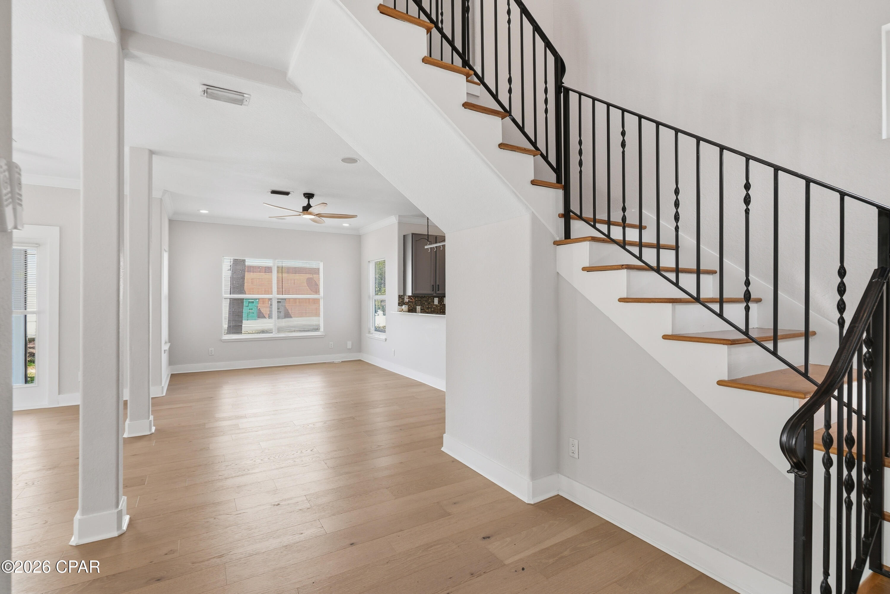 Image 6 For 305 Peachtree Circle