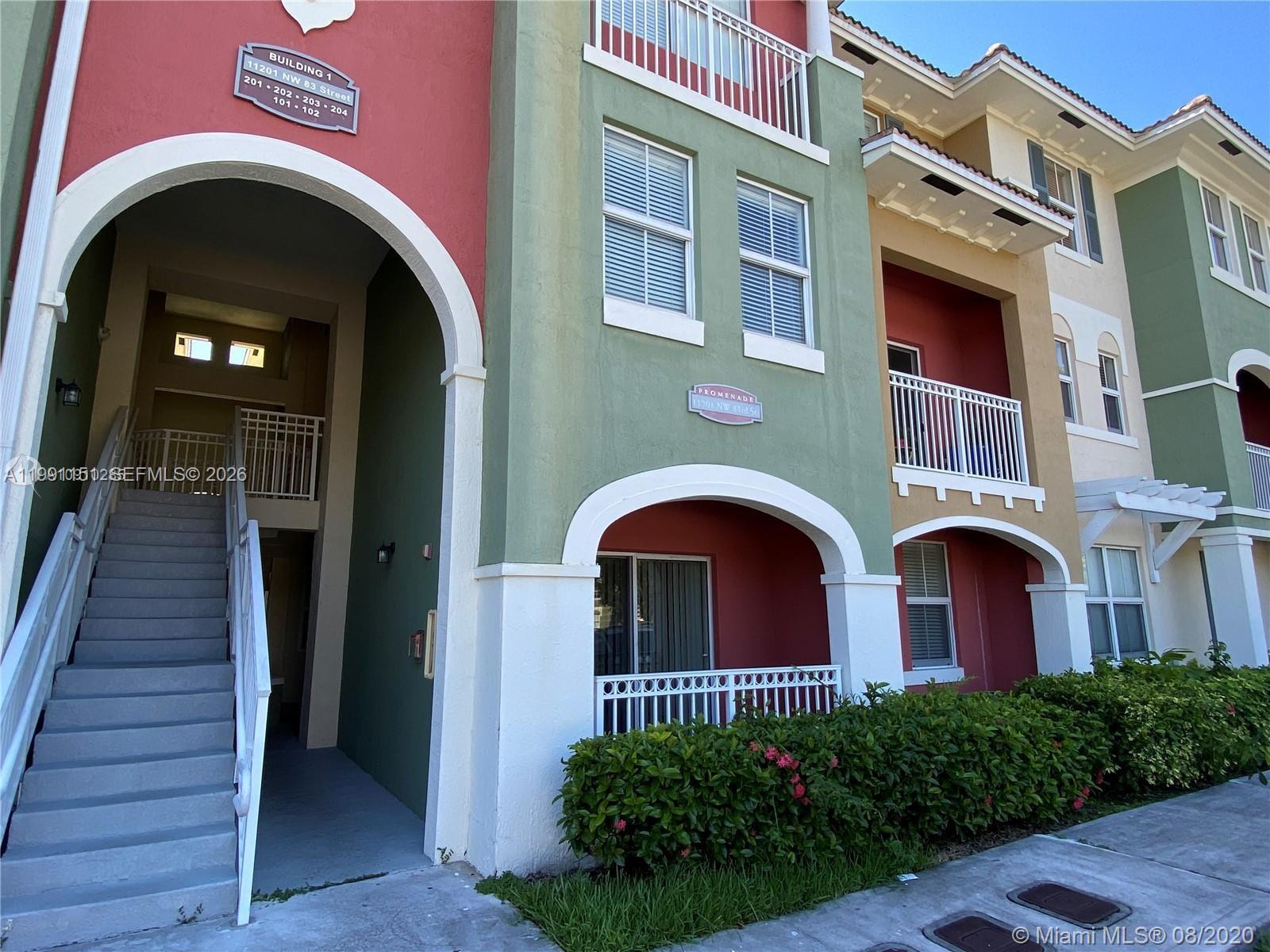 Promenade Shores At Doral