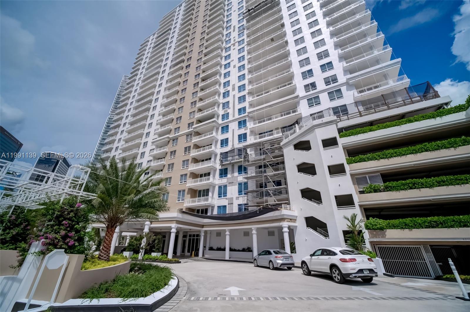 Courts Brickell Key Condo
