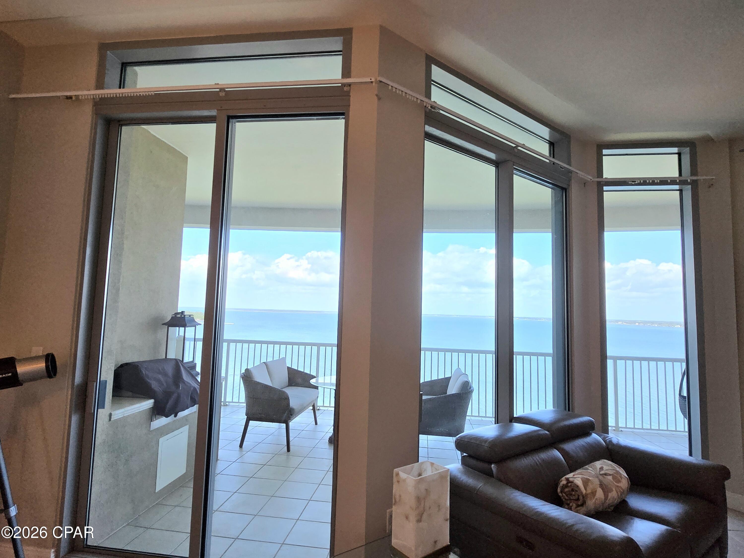 Image 12 For 6422 Highway 98  1403