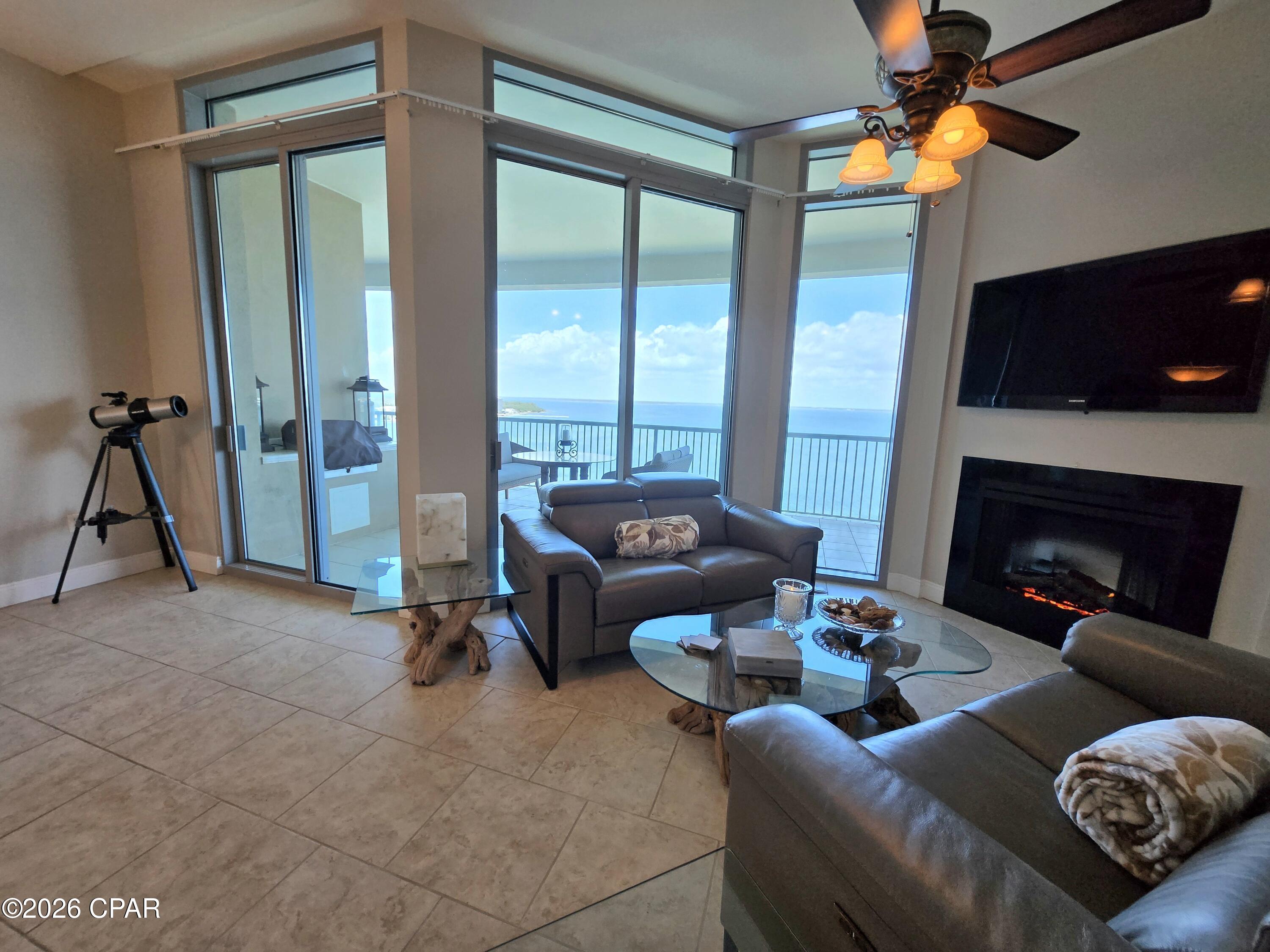 Image 8 For 6422 Highway 98  1403