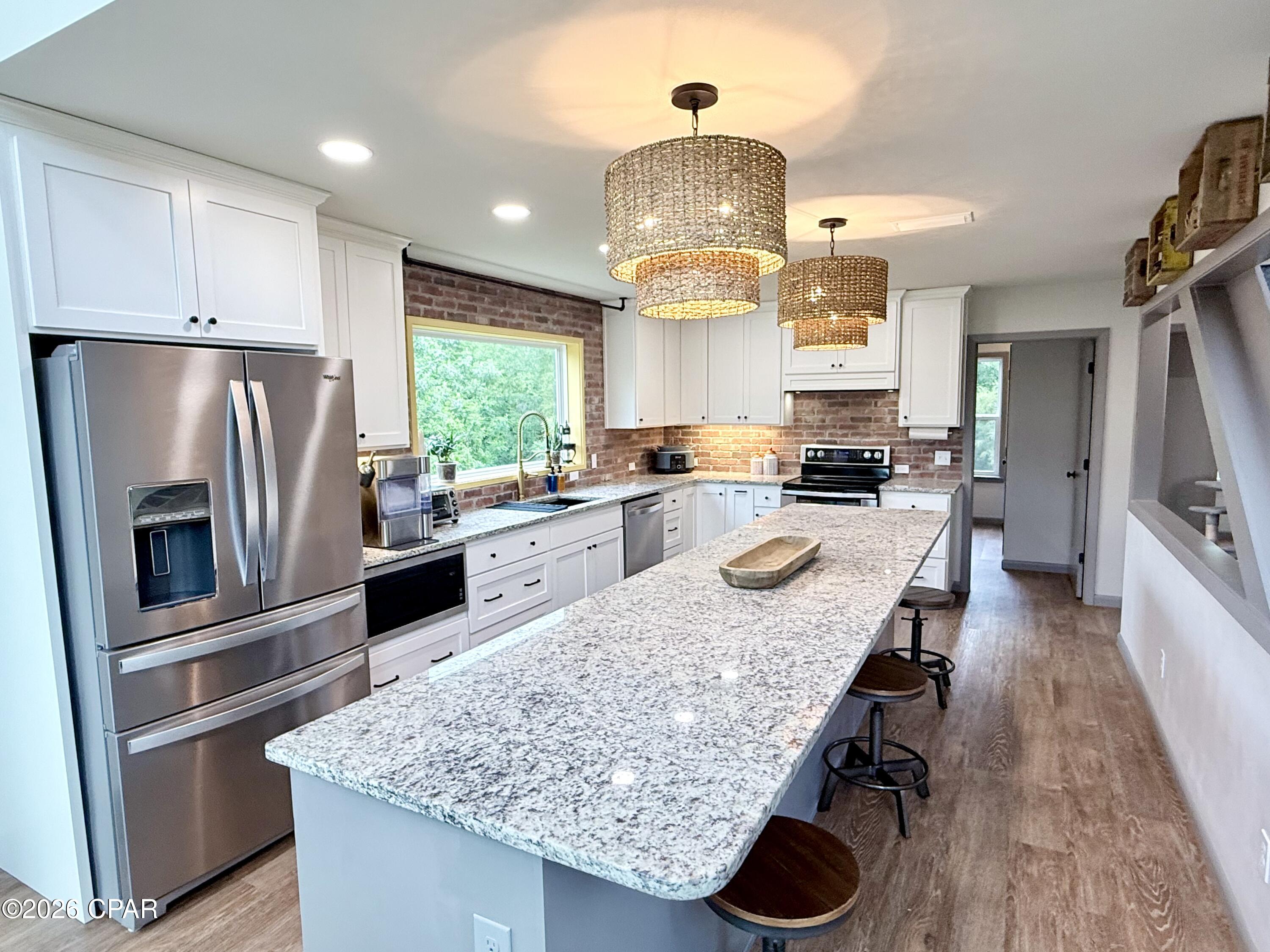 Image 16 For 3001 Russ Road