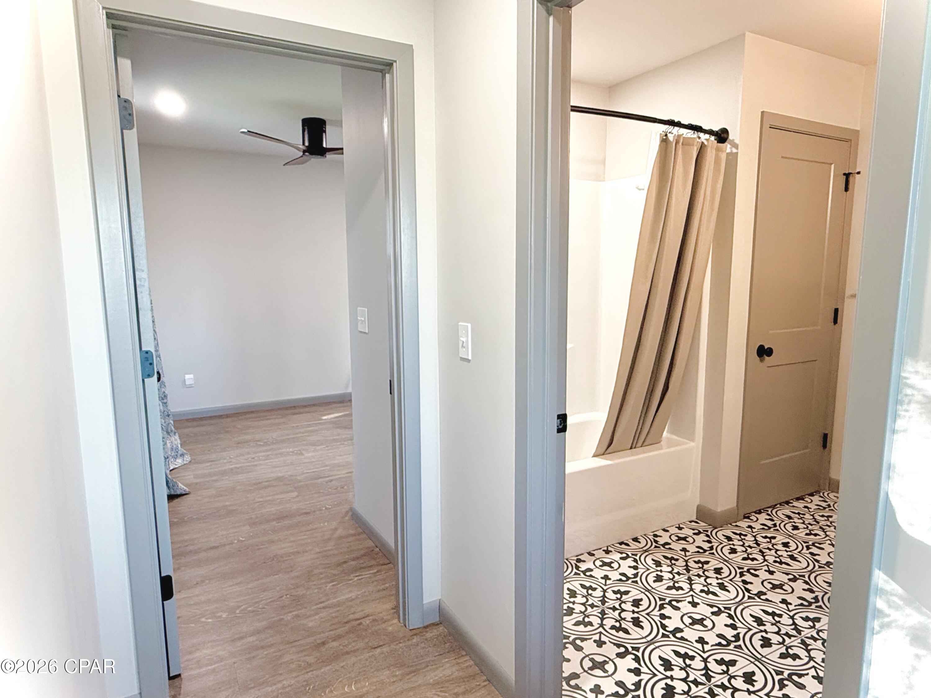 Image 21 For 3001 Russ Road