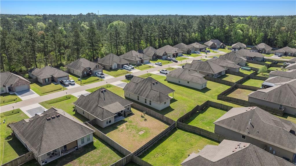 Homes for sale in Covington, LA | 1028 E Creek Ct, Covington, LA 70435 | MLS# 2549202