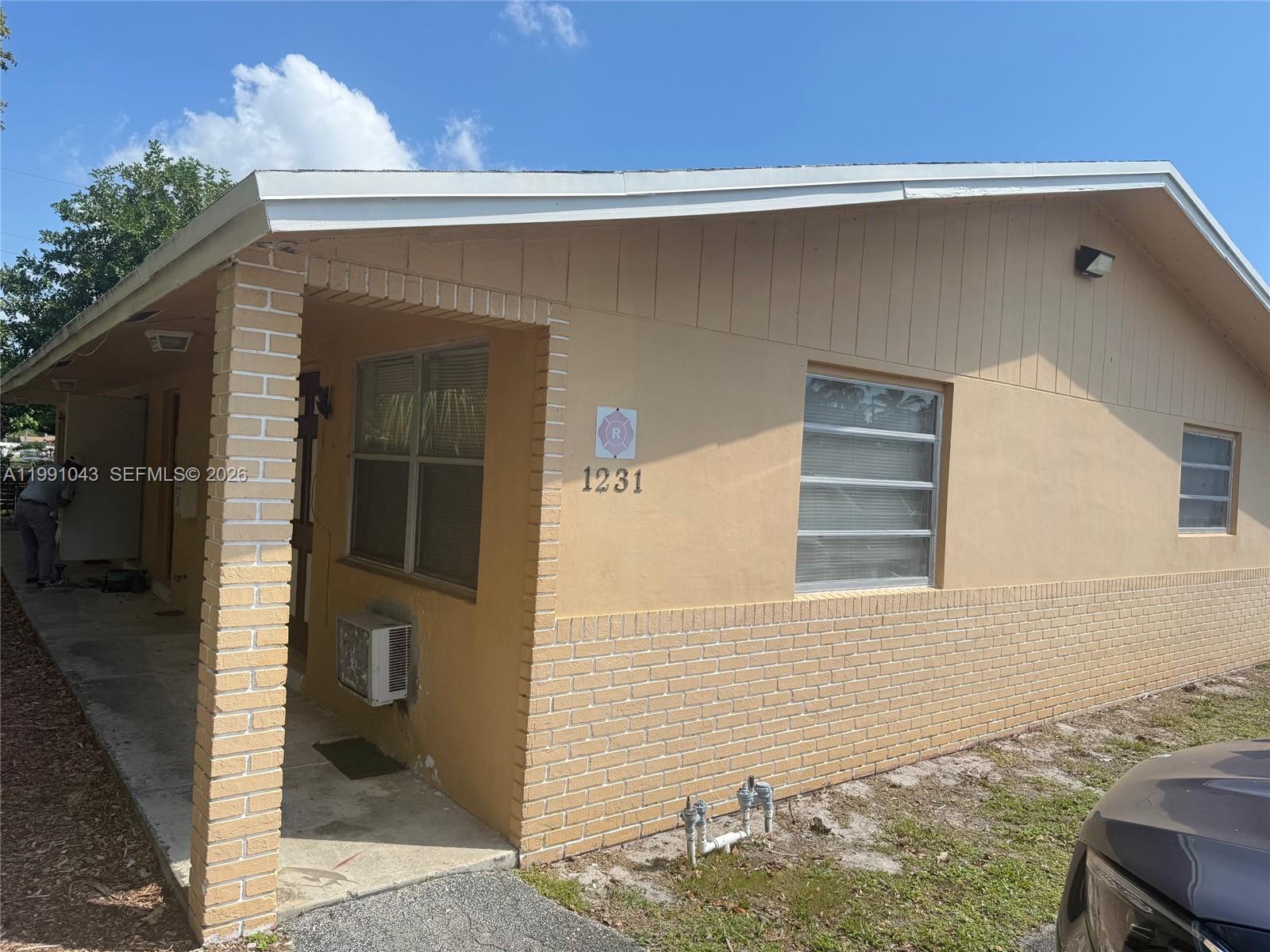 Property photo # 0
