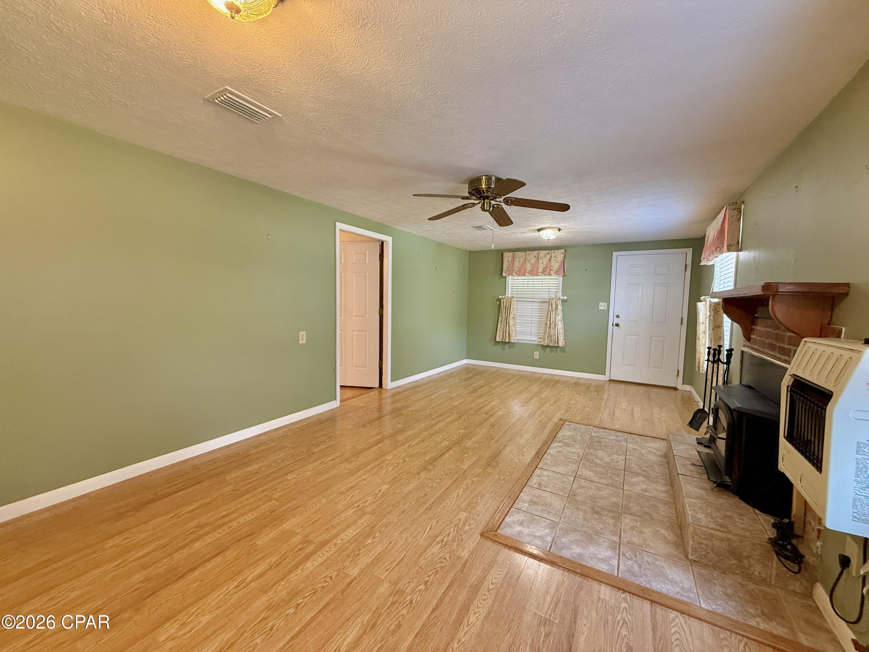 Image 12 For 1687 Highway 160