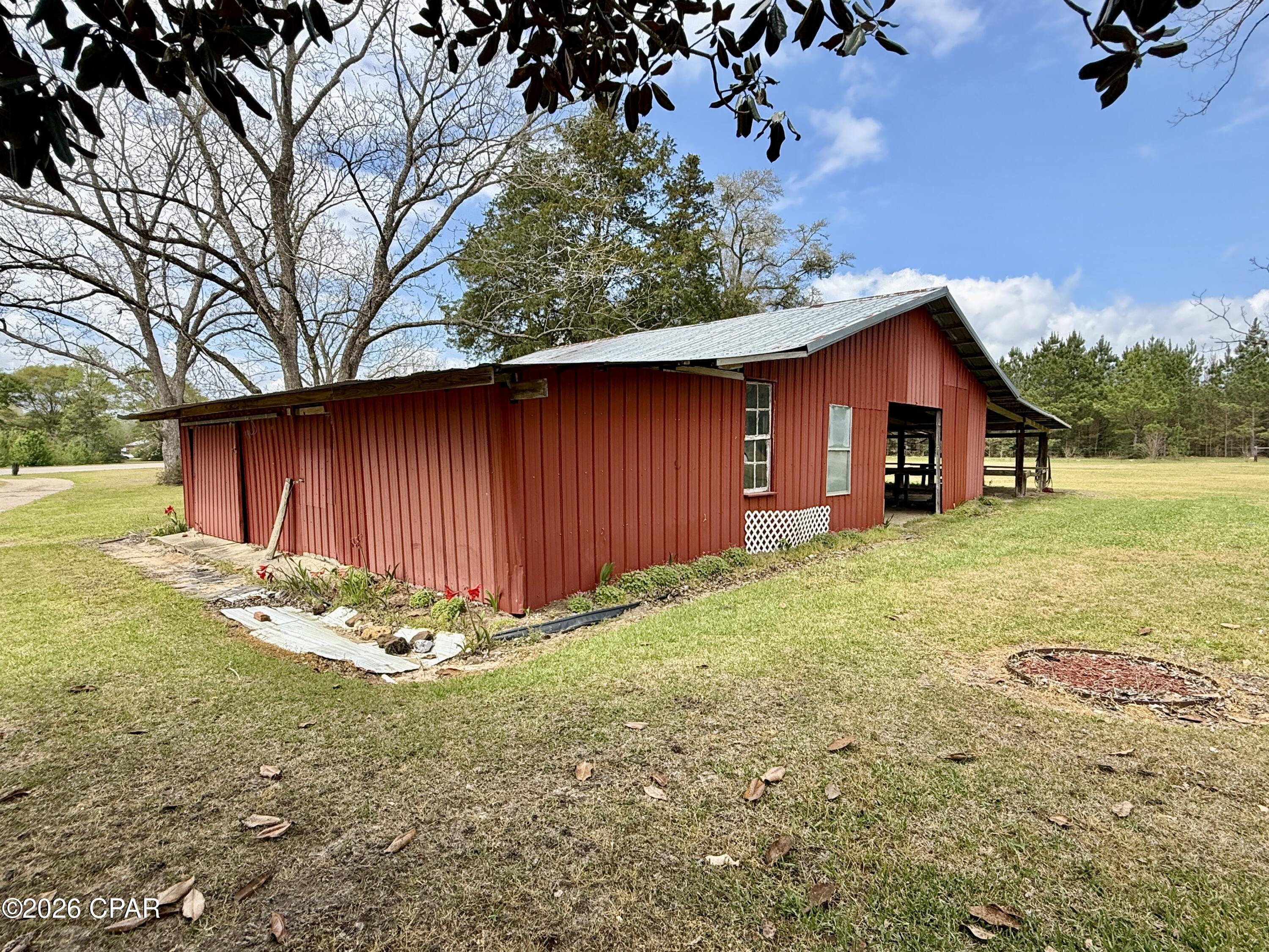 Image 4 For 1687 Highway 160