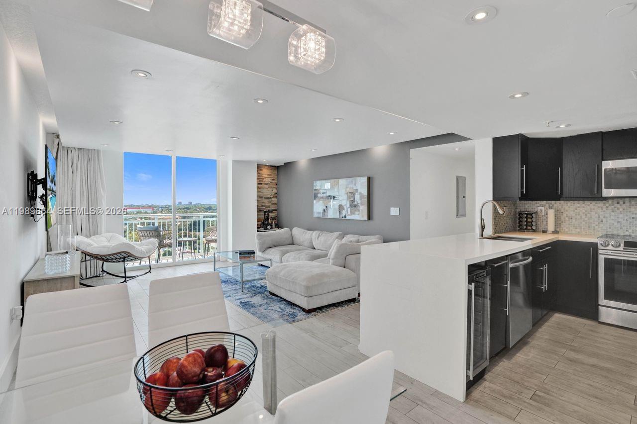 3000-coral-way-1114-miami-fl-33145/hzid_08bc6846