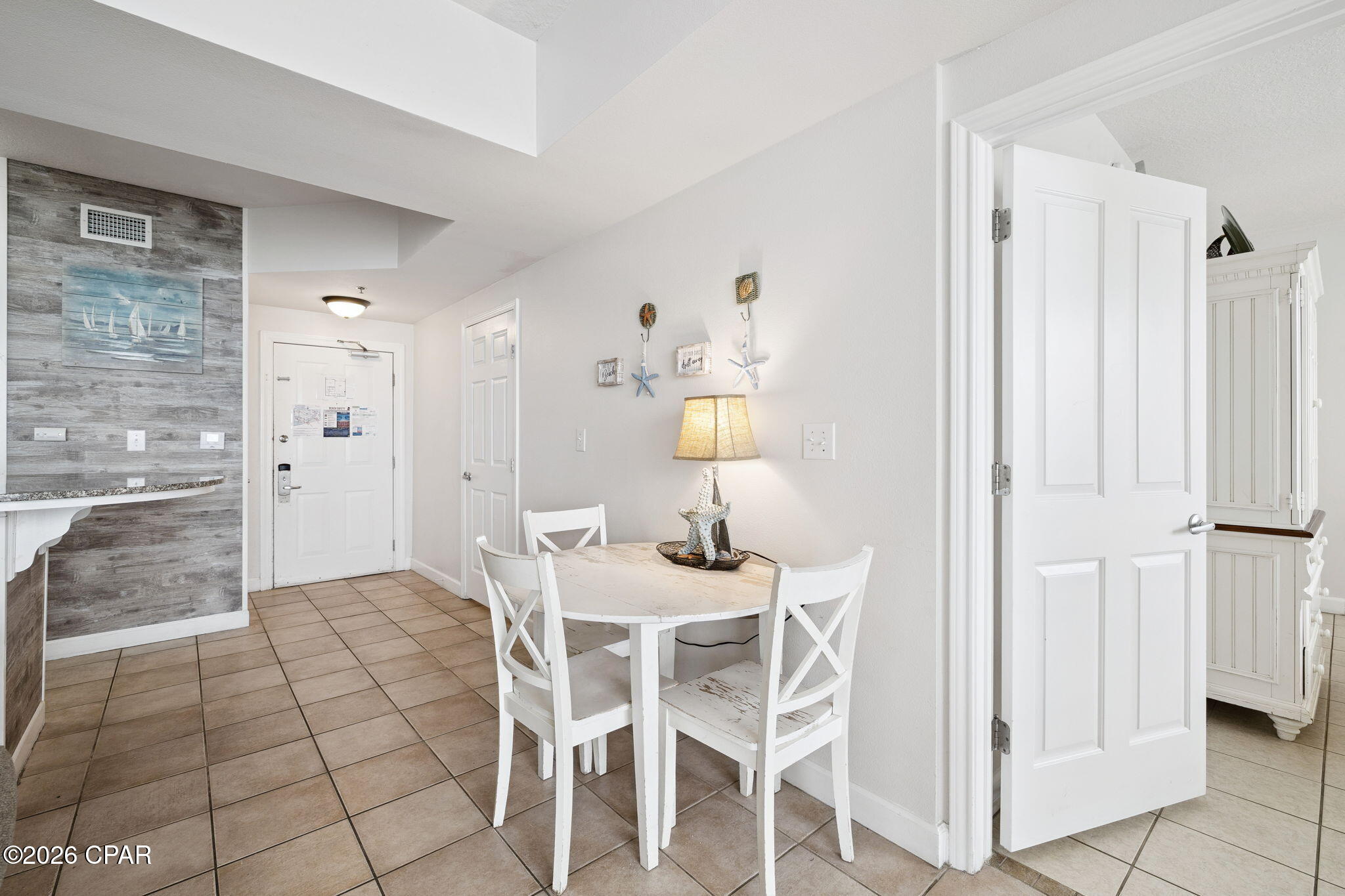 Image 21 For 9900 Thomas Drive 2011