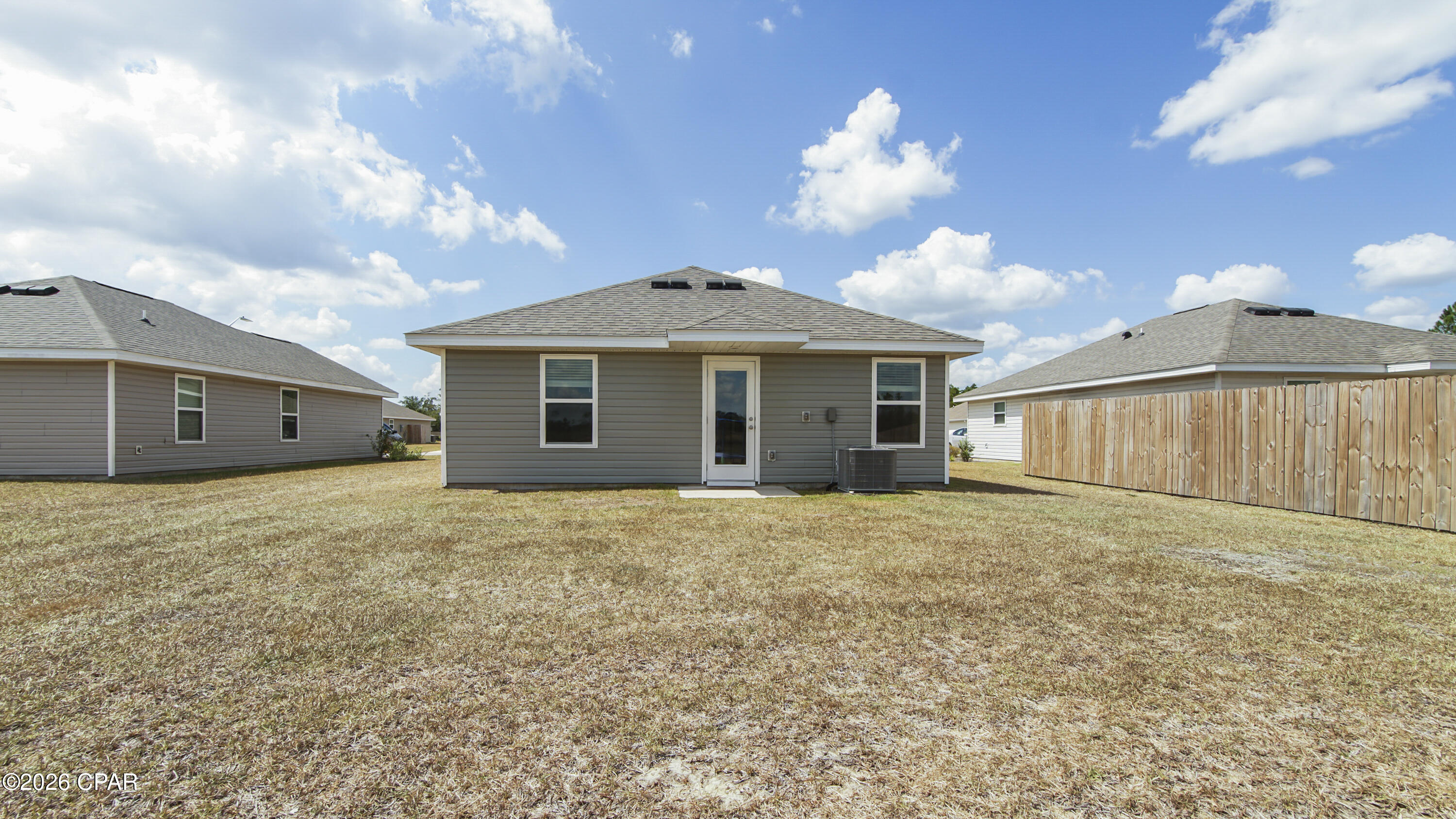 Image 2 For 7208 Madison Square Drive