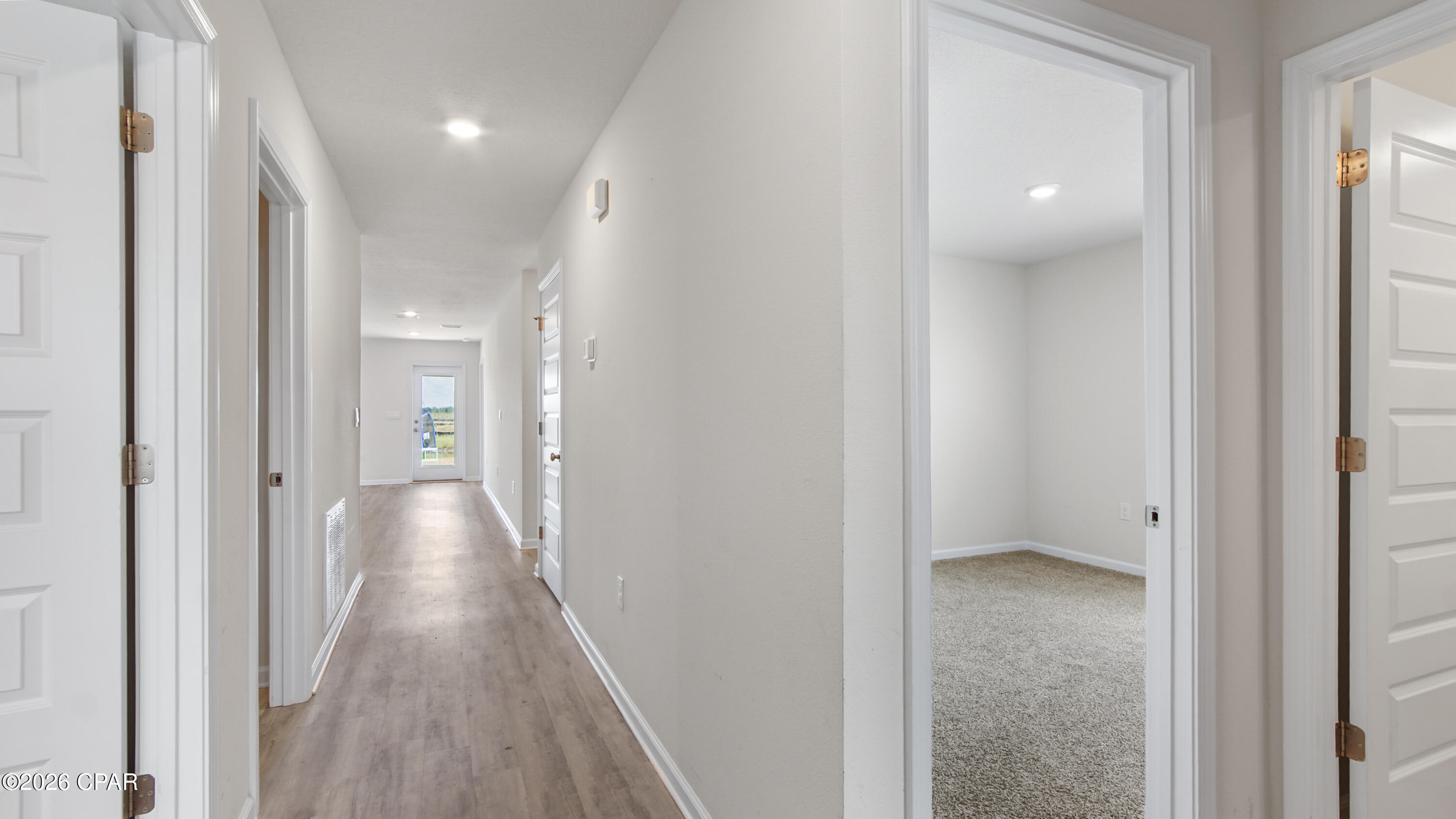 Image 5 For 7208 Madison Square Drive